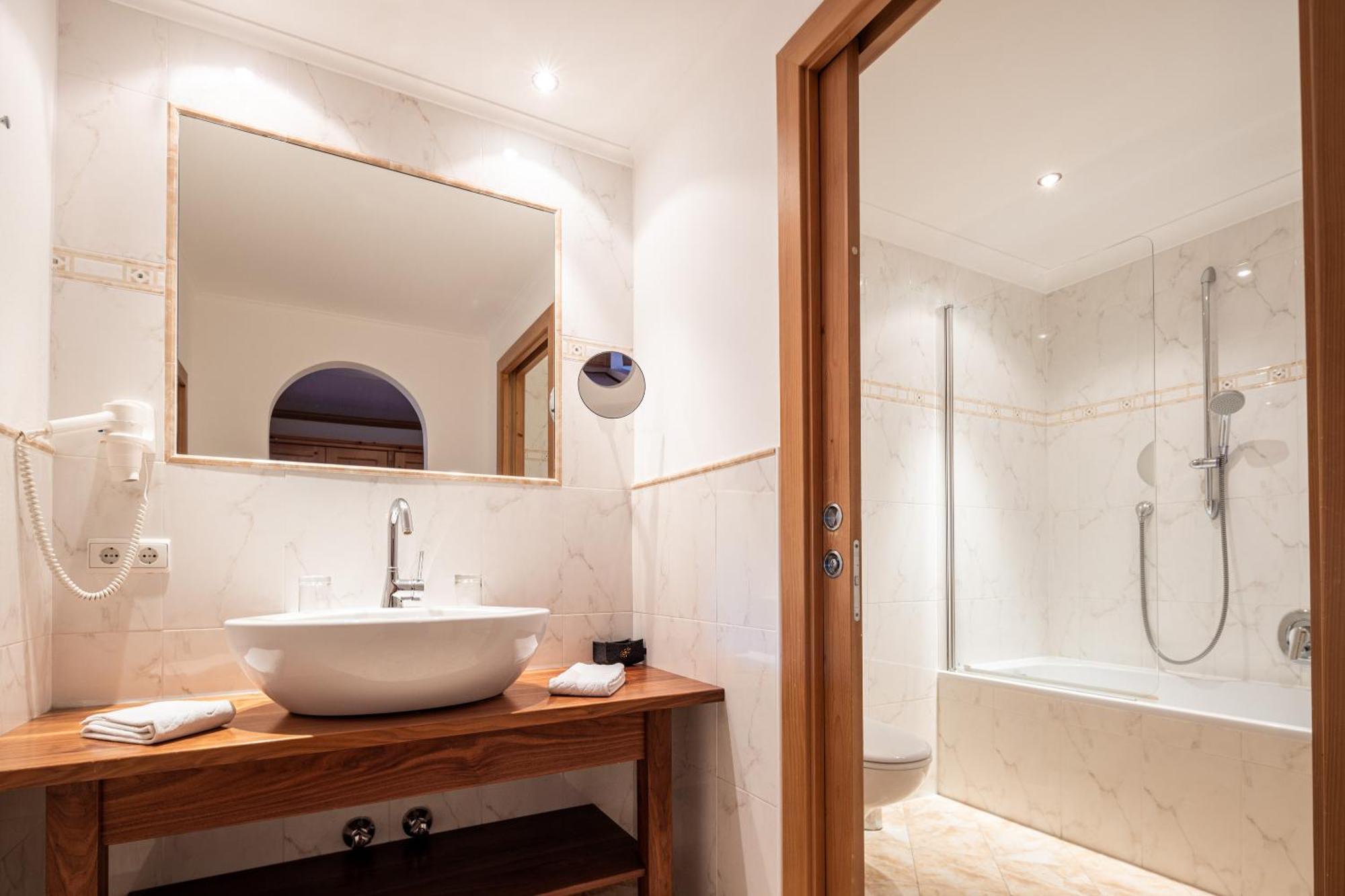 Superior Doppelzimmer mit Balkon