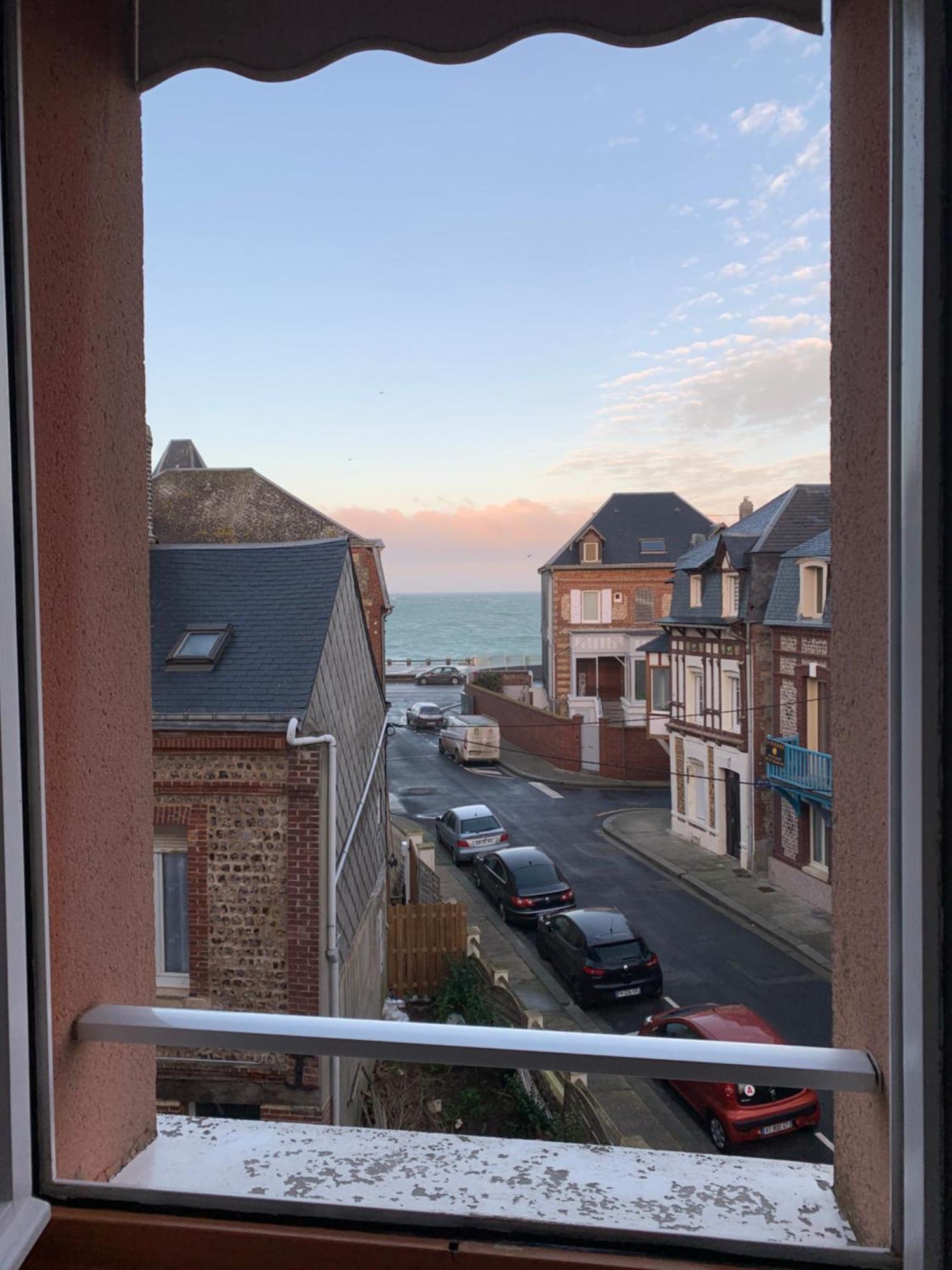 Superior Double Room with Partial Sea View