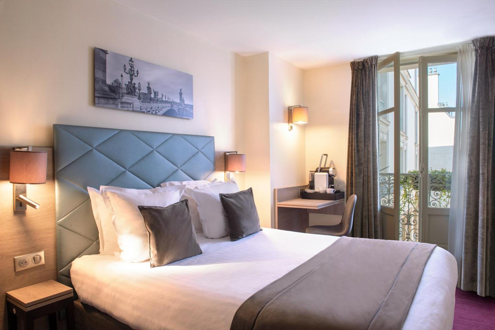 Standard Double or Twin Room Balcony