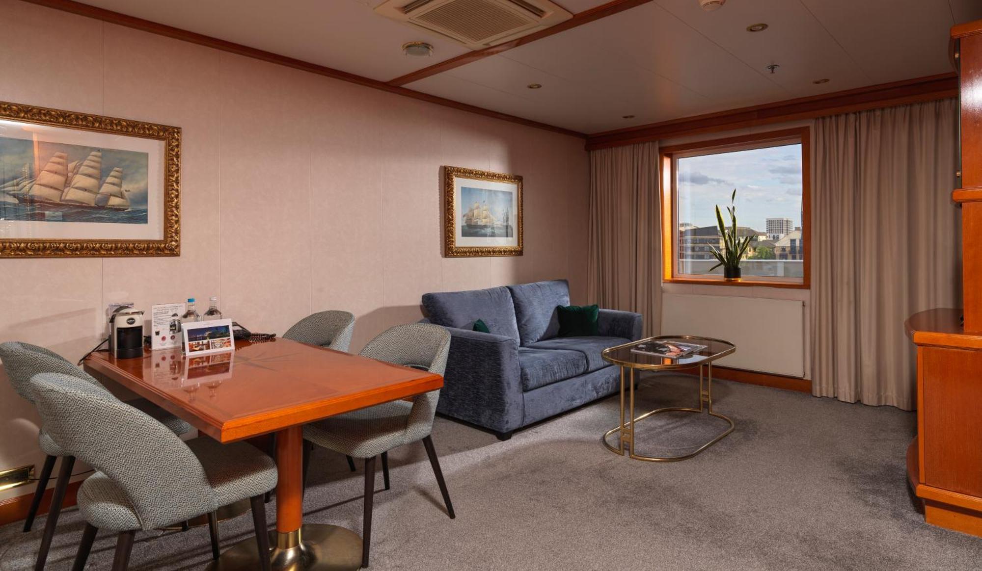 Suite Junior con vistas al río