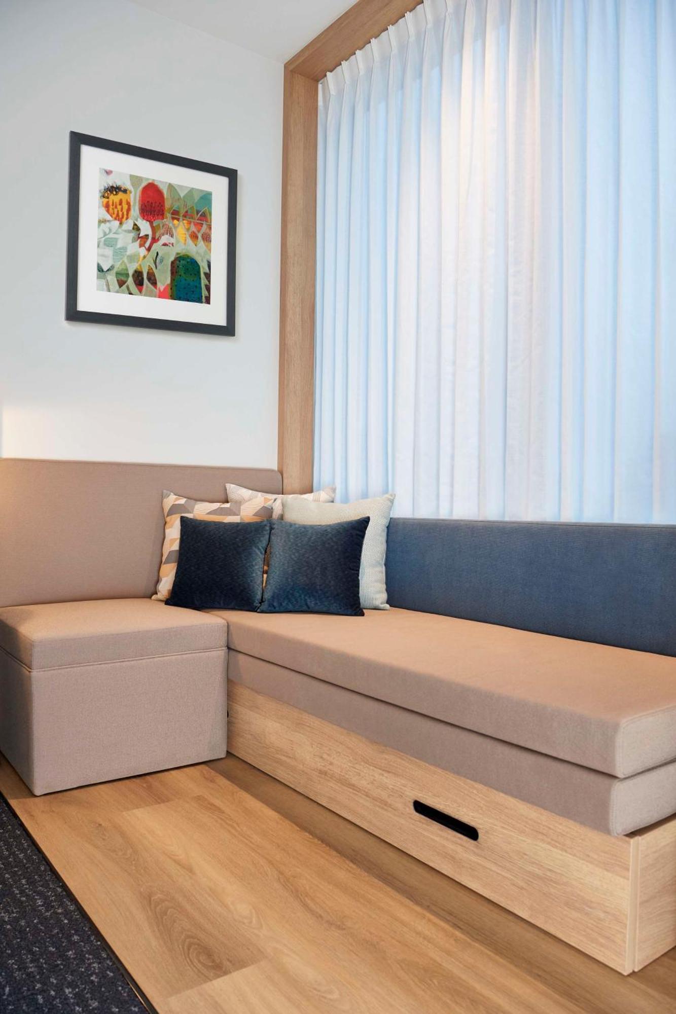 Deluxe King Room with Ocean View
