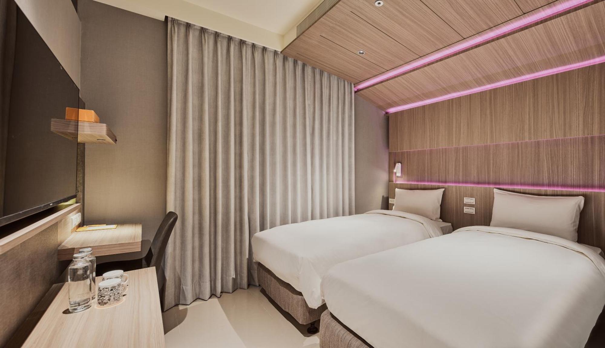 Twin Room with Balcony