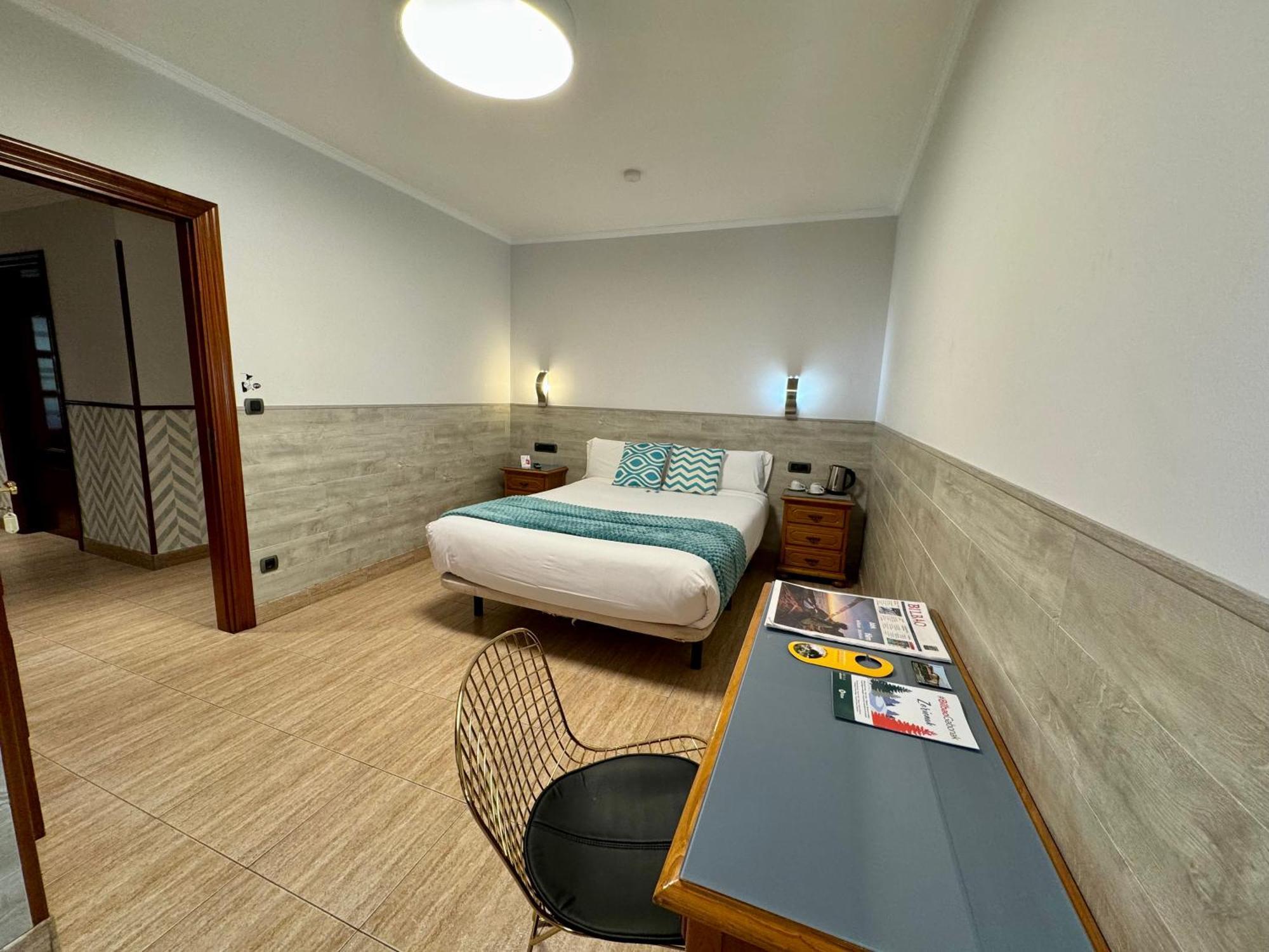 Double or Twin Room with View,1536380401:JPEG