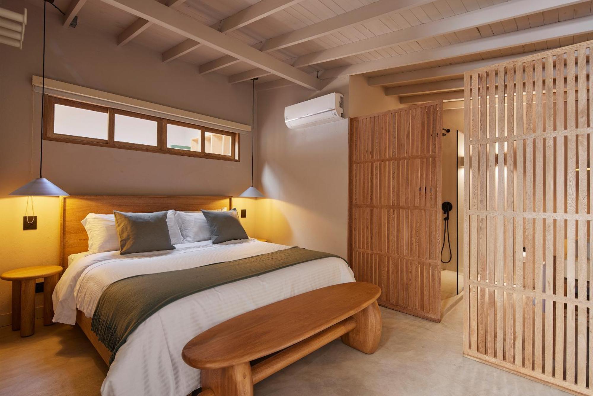 Large Double Room