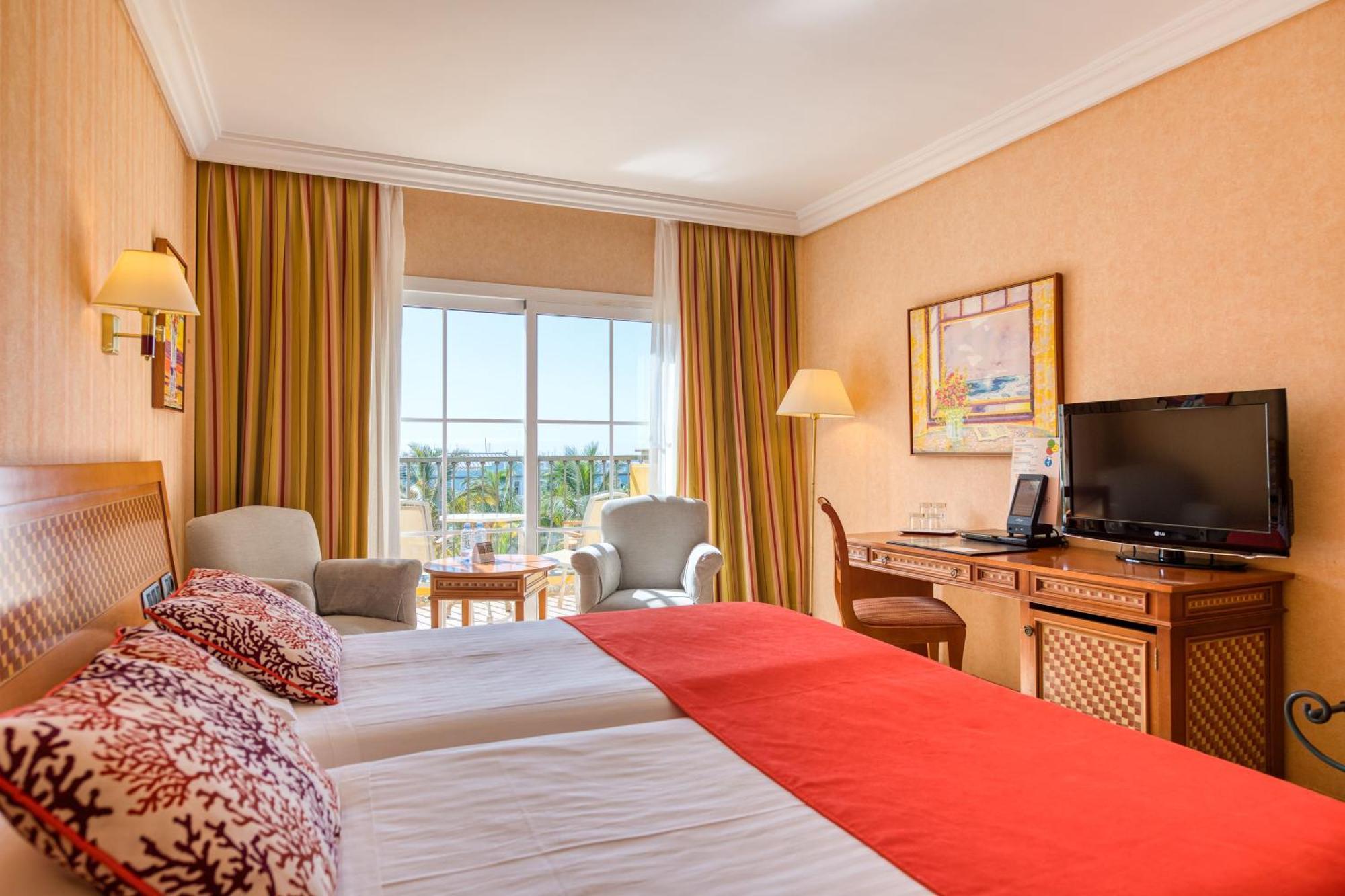 Double or Twin Room with Pool View