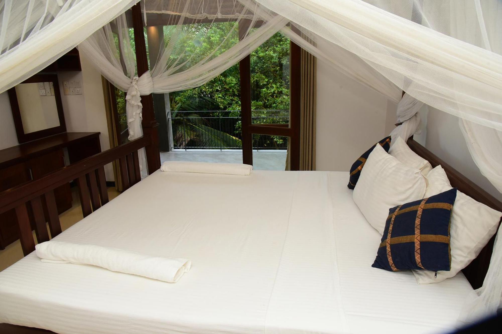Deluxe Double Room Balcony