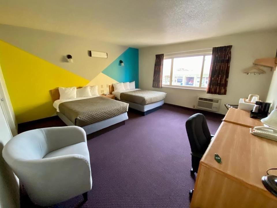 Double or Twin Room with View