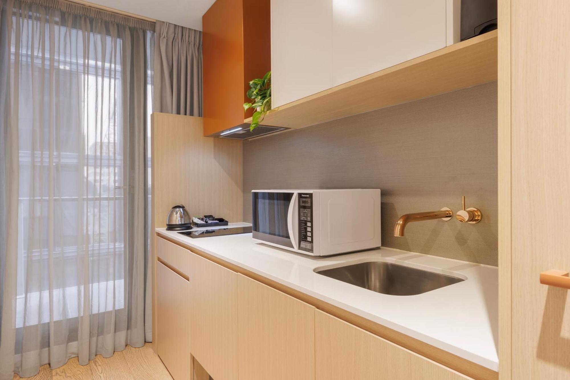 Studio Apartment