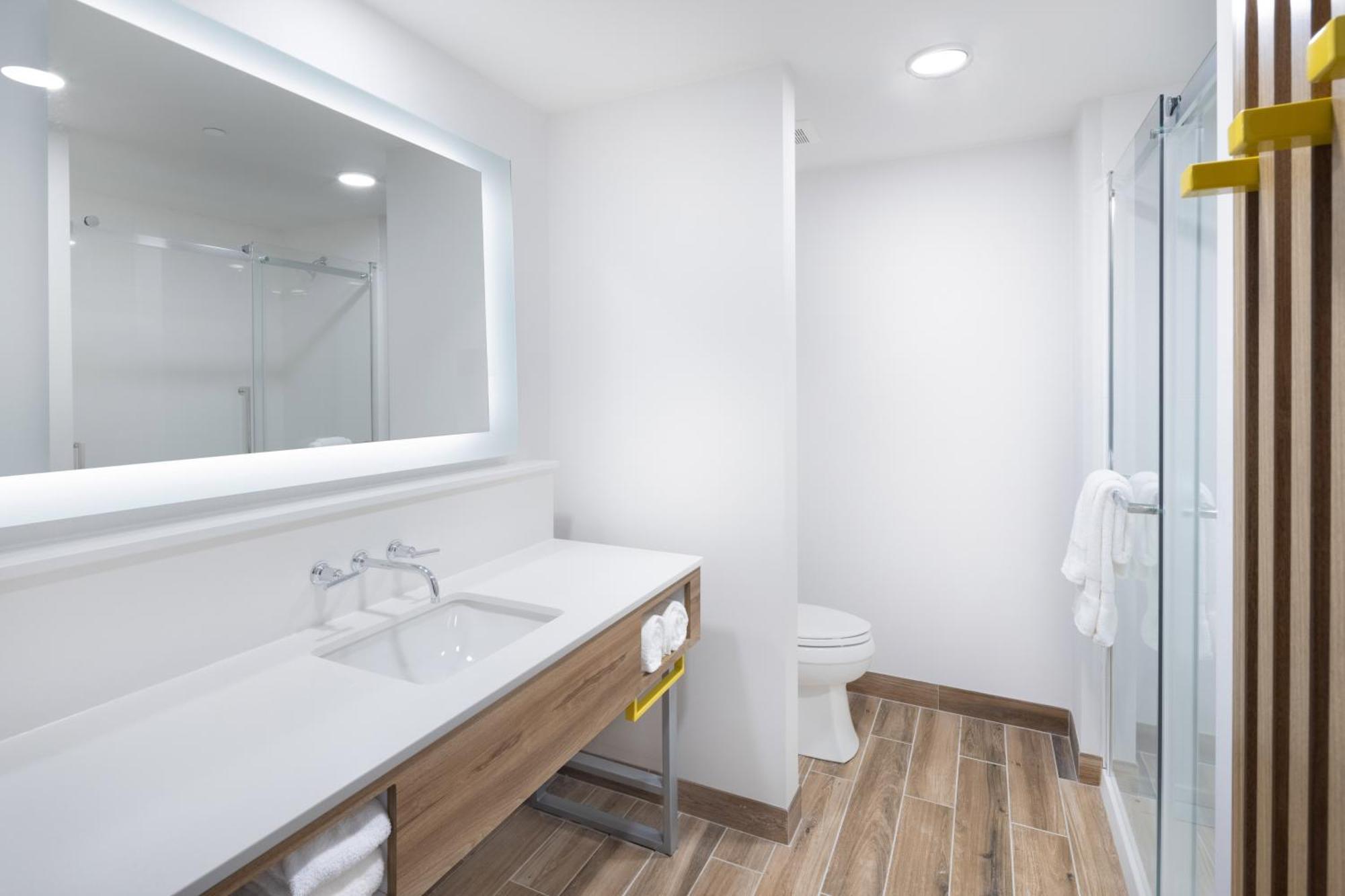 King Room - Mobility Access/Non-Smoking