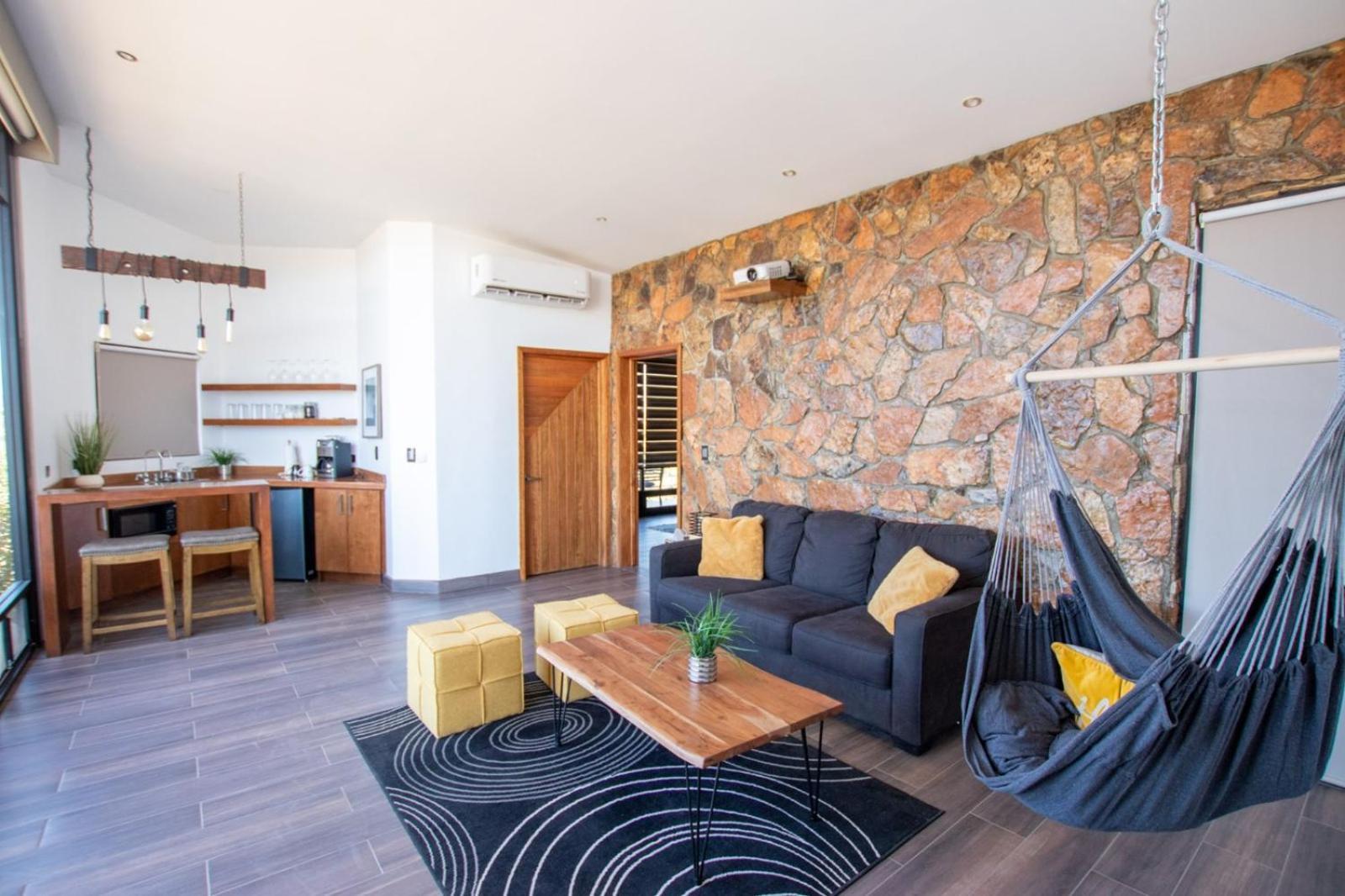 One-Bedroom Villa,1537729003:JPEG