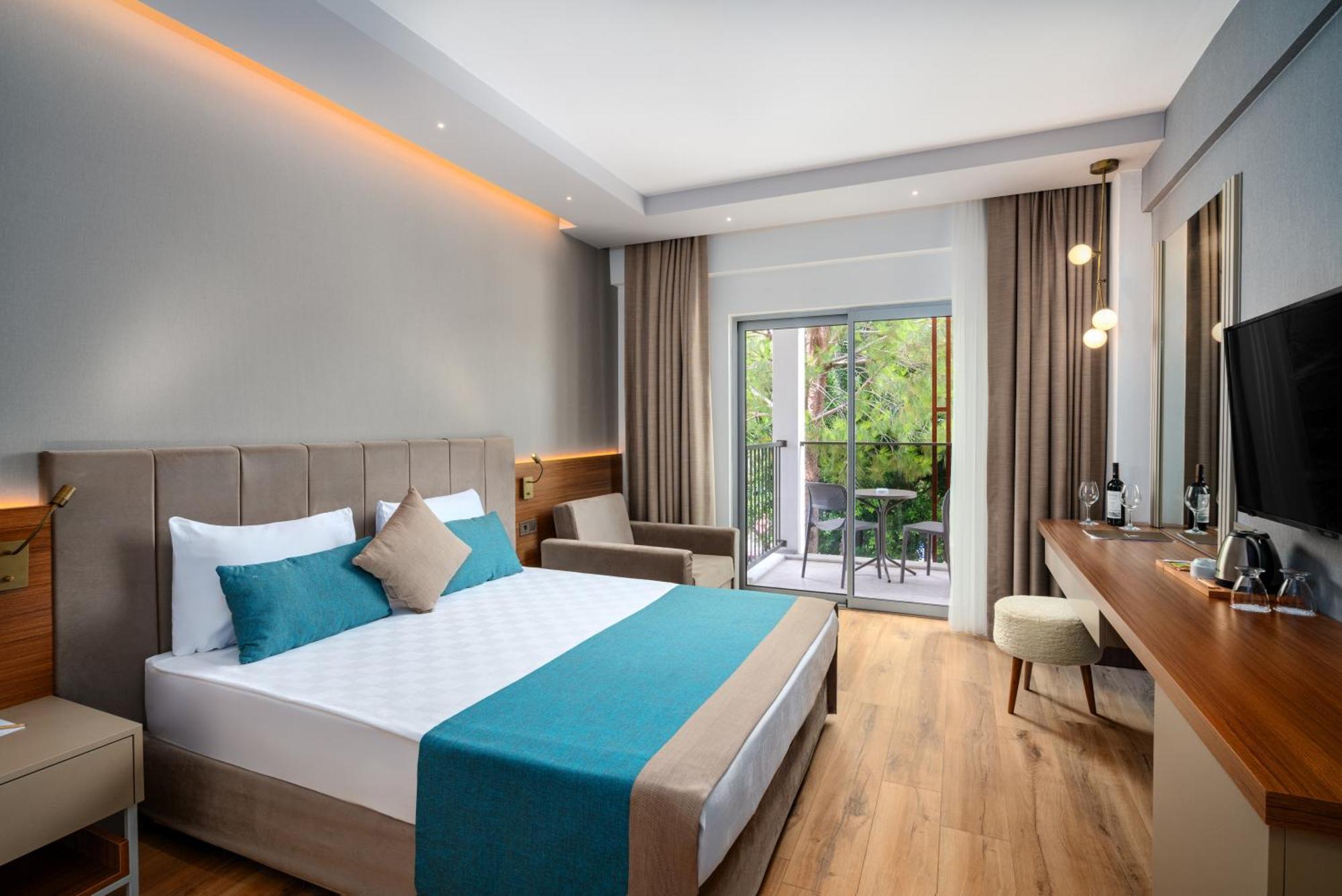 Standard Double Room,1537780207:JPEG