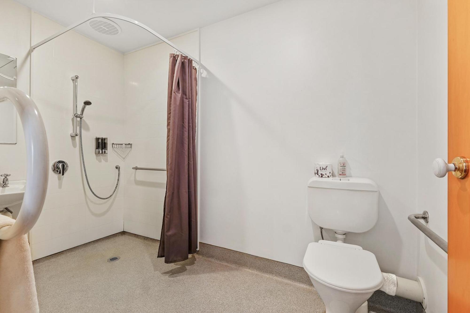 One-Bedroom Apartment - Mobility Access