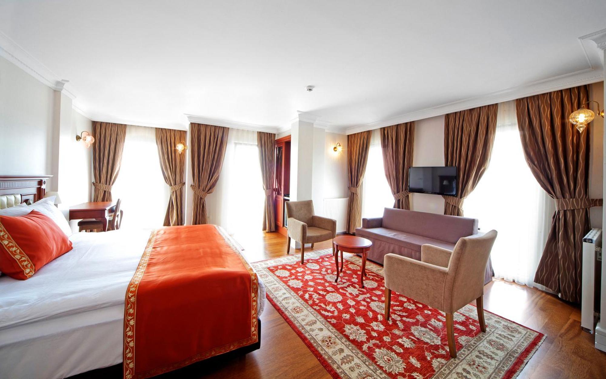 Deluxe Double Room with Sea View,1537920835:JPEG