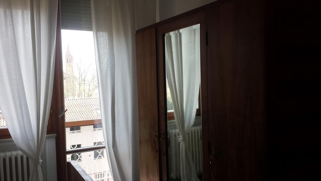 Habitación Doble con baño privado externo - 1 o 2 camas