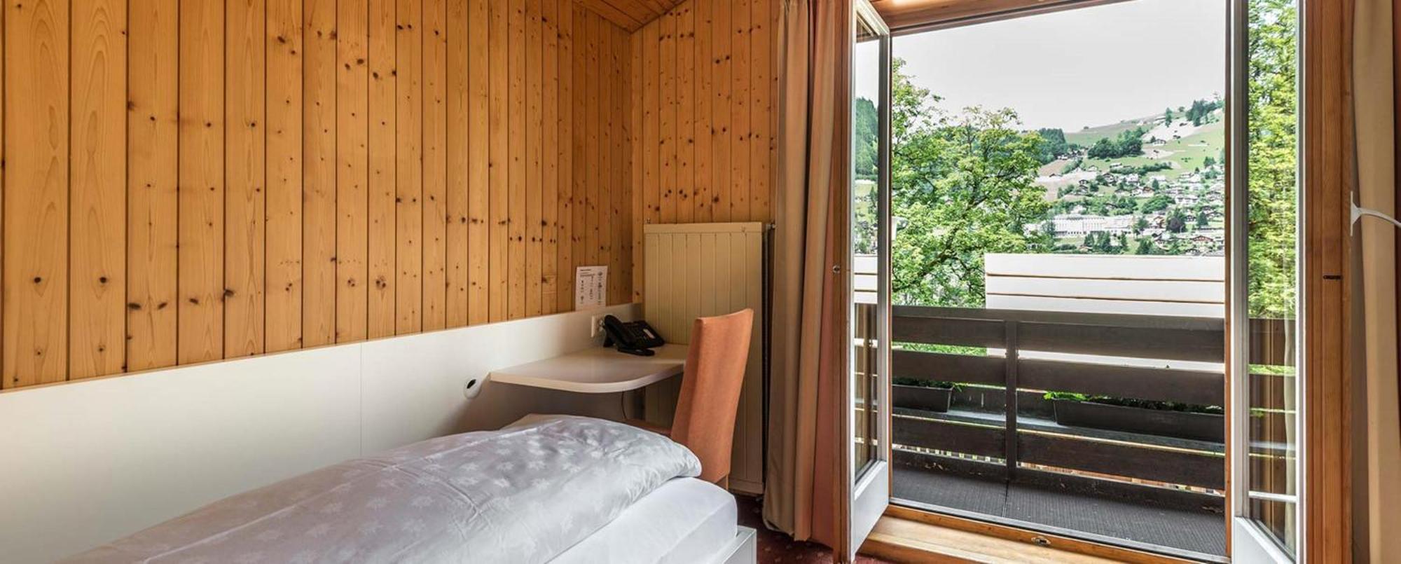 Single Room Mountain View