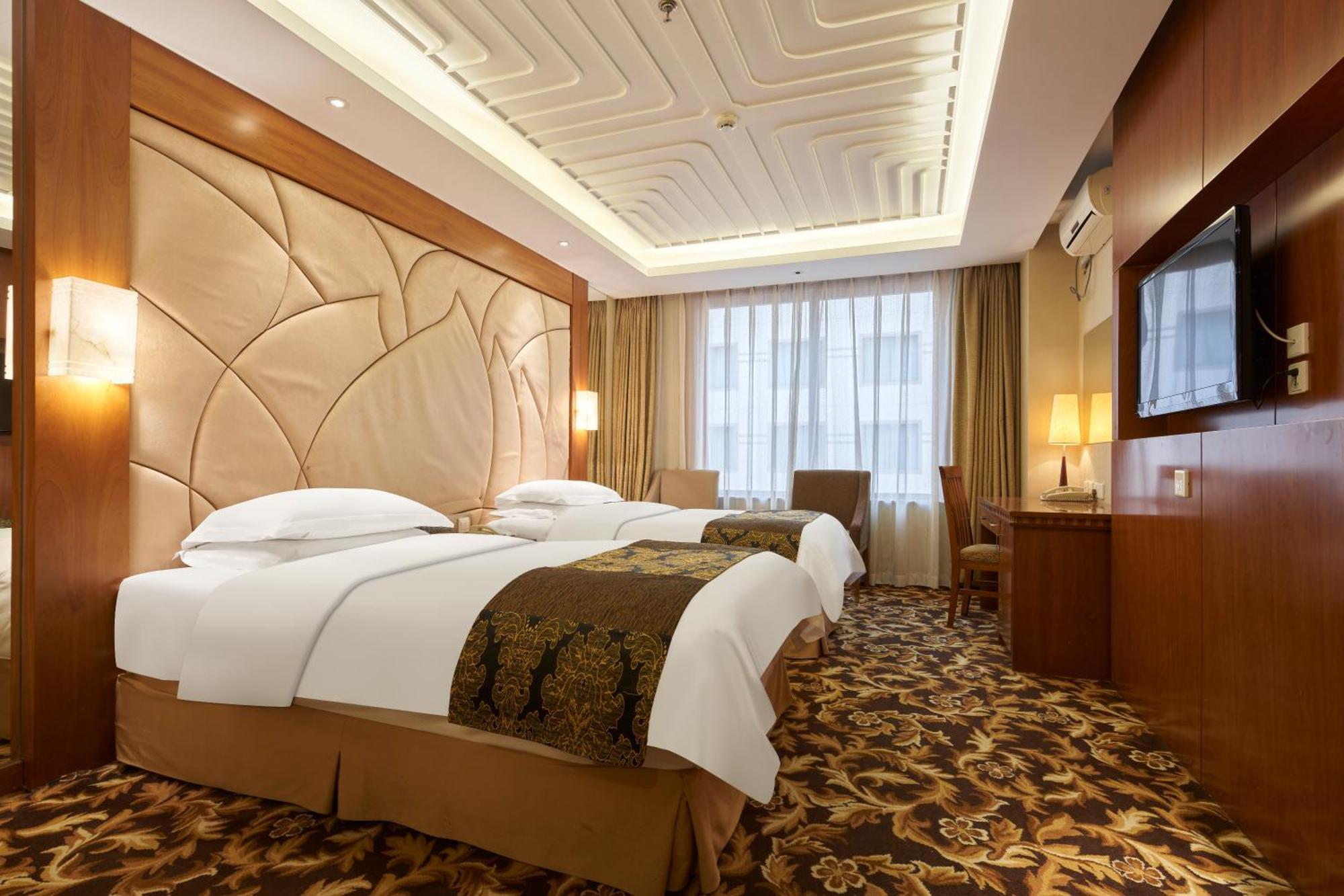Classical Twin Room(30% discount in Chinese Restaurant except drinks and sea food),1604080939:JPEG