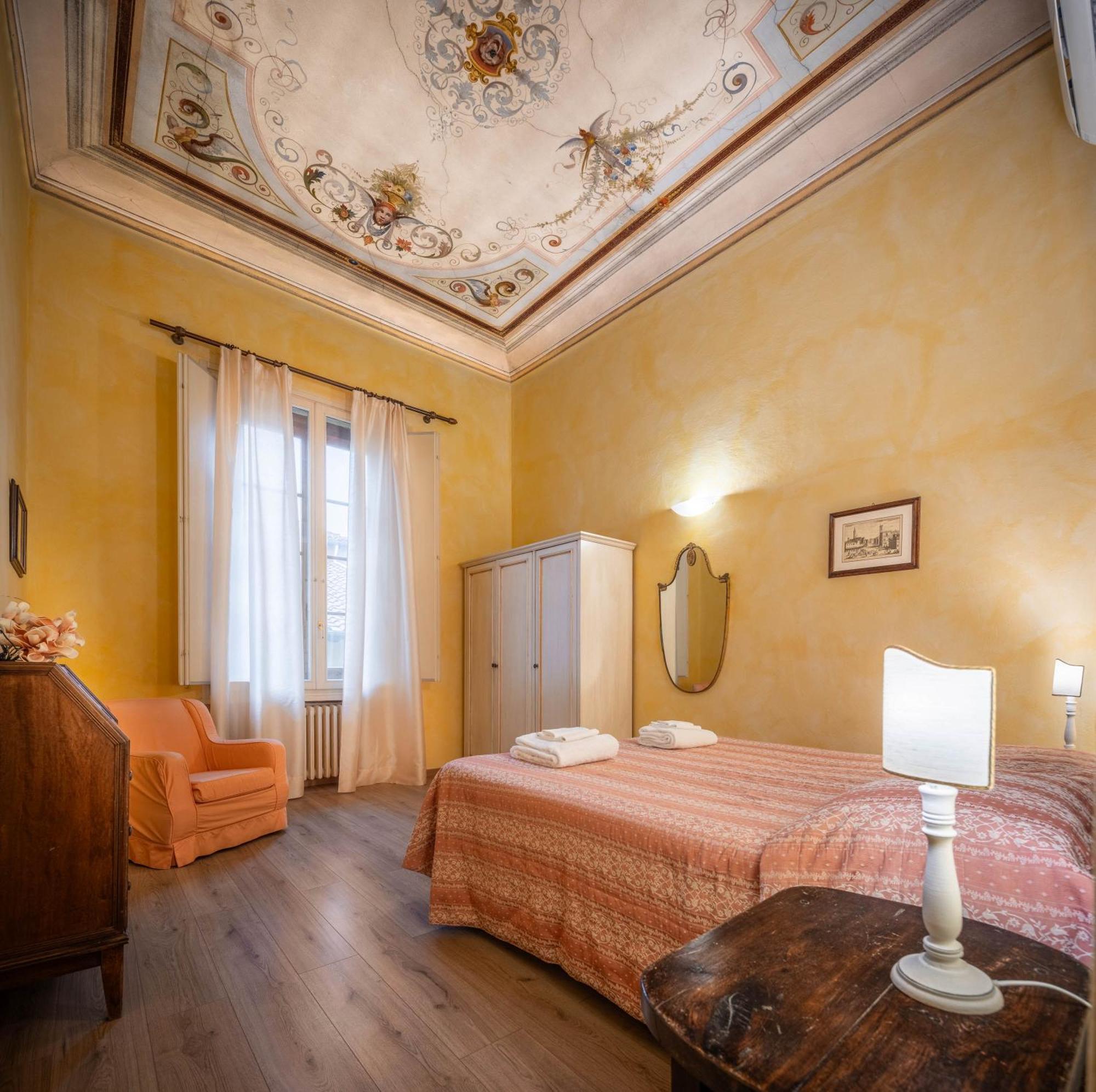 One-Bedroom Apartment,1538345473:JPEG