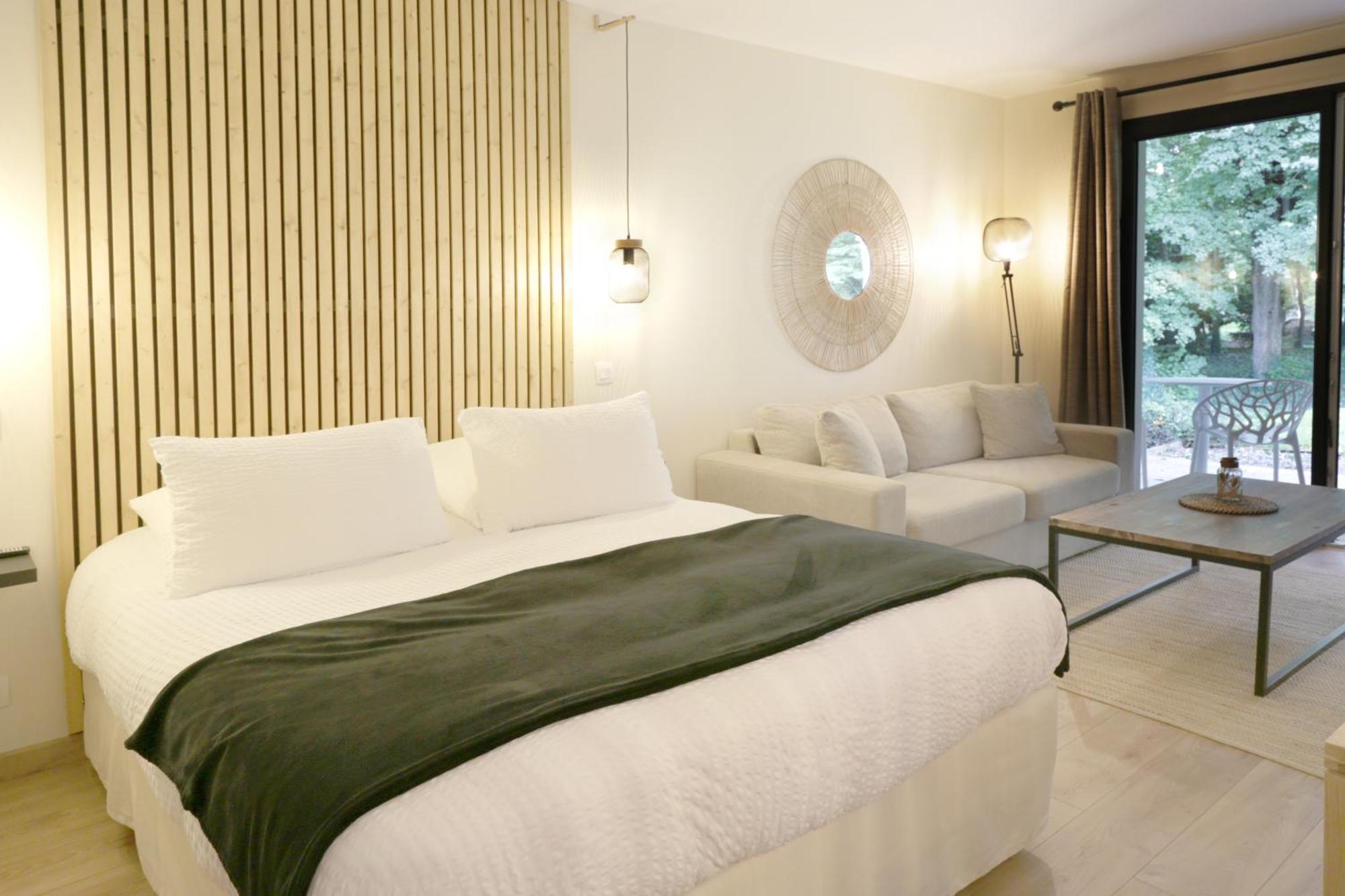 Superior Double Room with Terrace