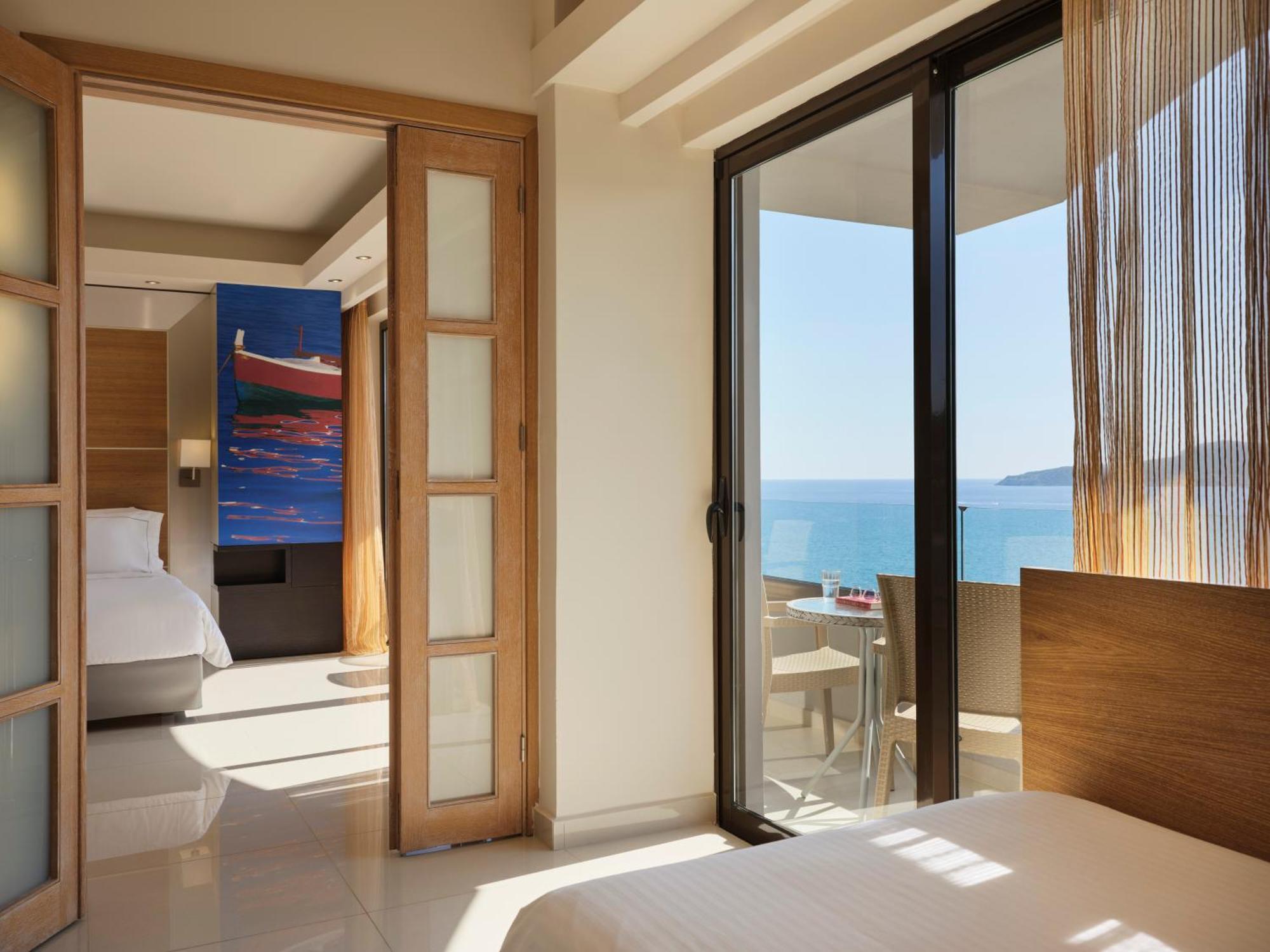 Superior Familienzimmer mit seitlichem Meerblick