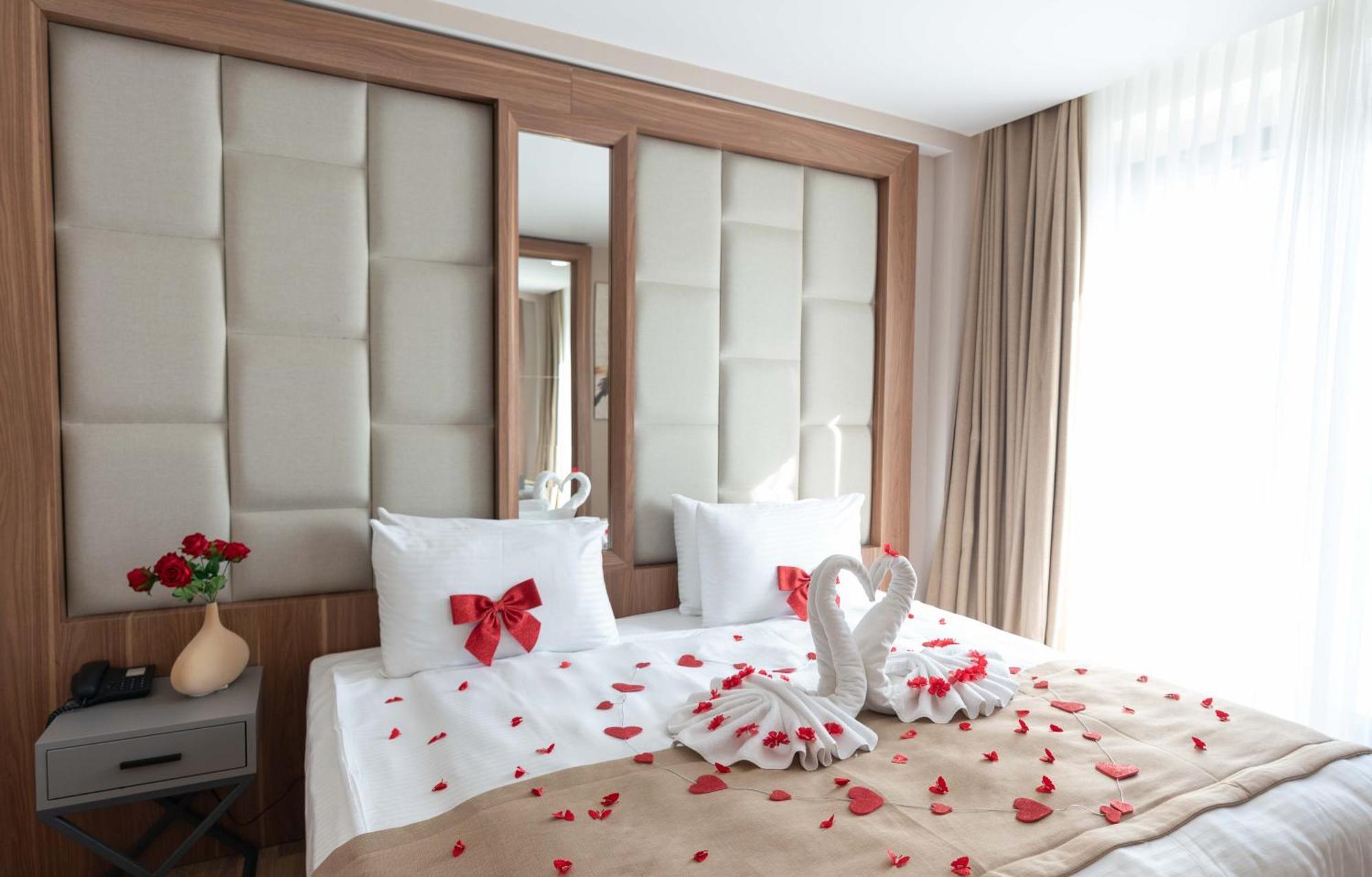 Standard Single Room,1538658073:JPEG