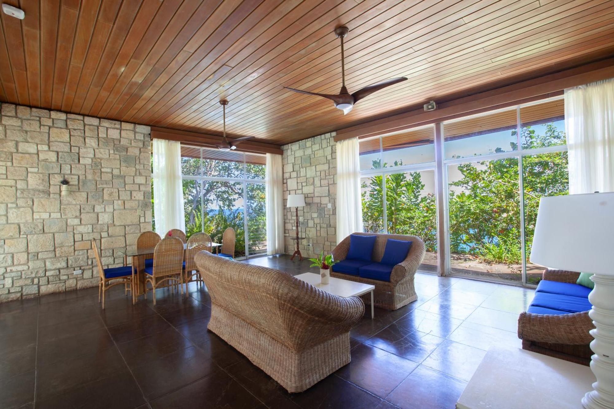 Villa with Sea View