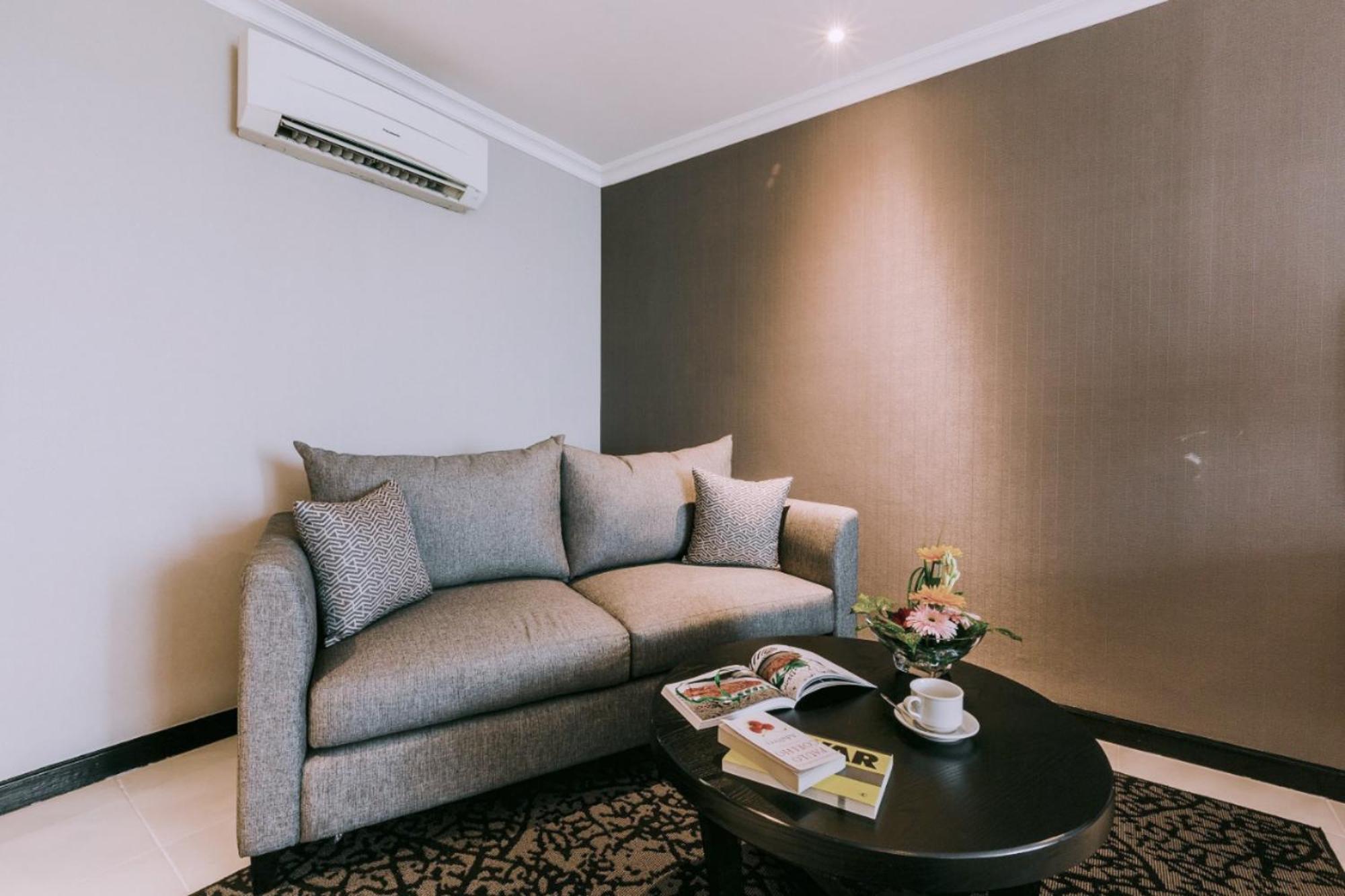 Studio Suite,1552585210:JPEG