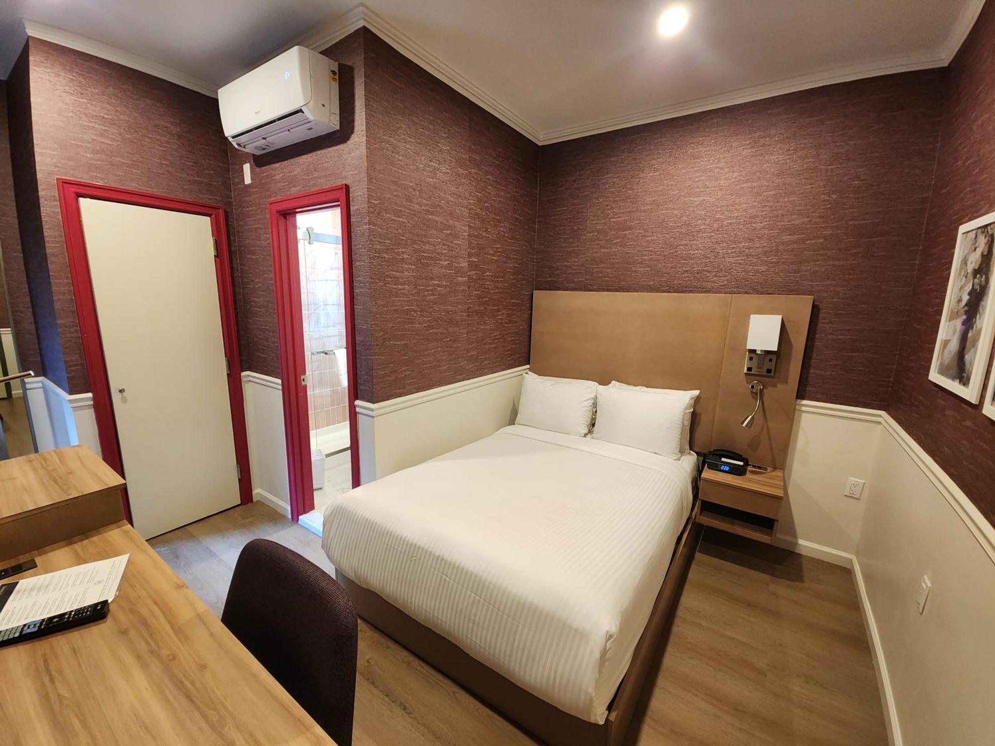 Standard Room with City View,1539047548:JPEG