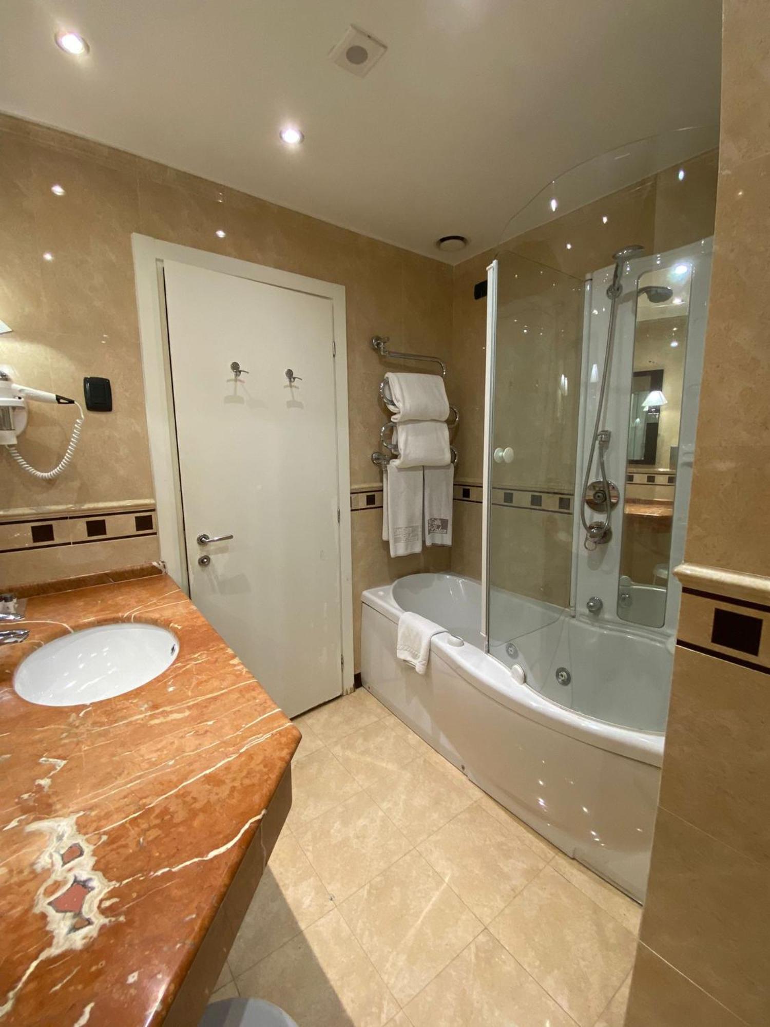 Suite con bañera de hidromasaje