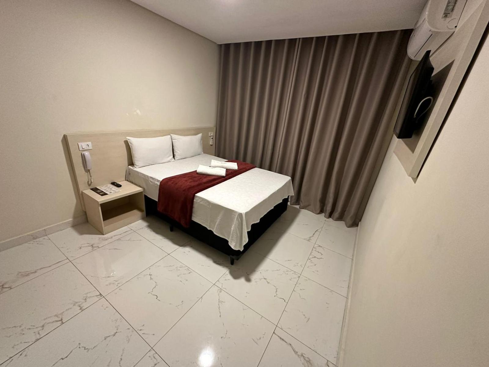 Quarto Duplo