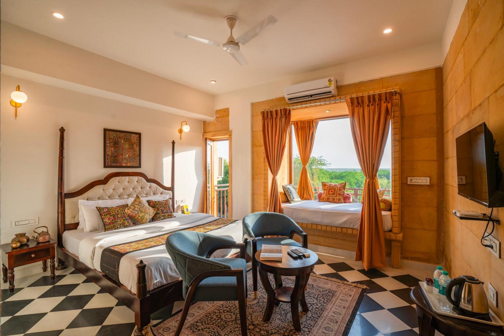 Deluxe Double Room,1539355843:JPEG