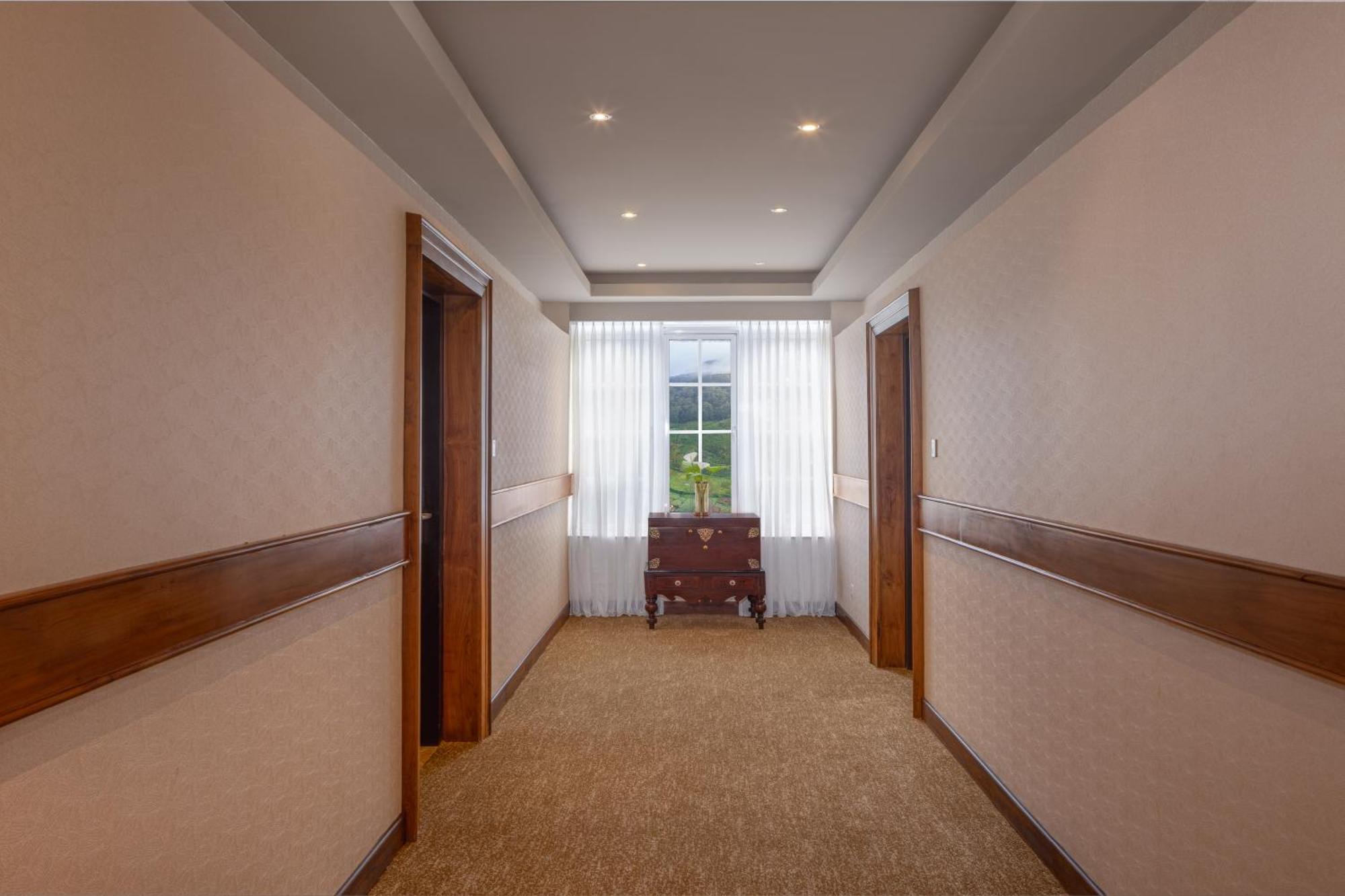 Junior Suite met uitzicht op de bergen - met een gratis bezoek aan de biologische aardbeien- en groentetuin om je eigen aardbeien te plukken, 10% korting op de spa en excursies + vroeg inchecken en laat uitchecken op basis van beschikbaarheid