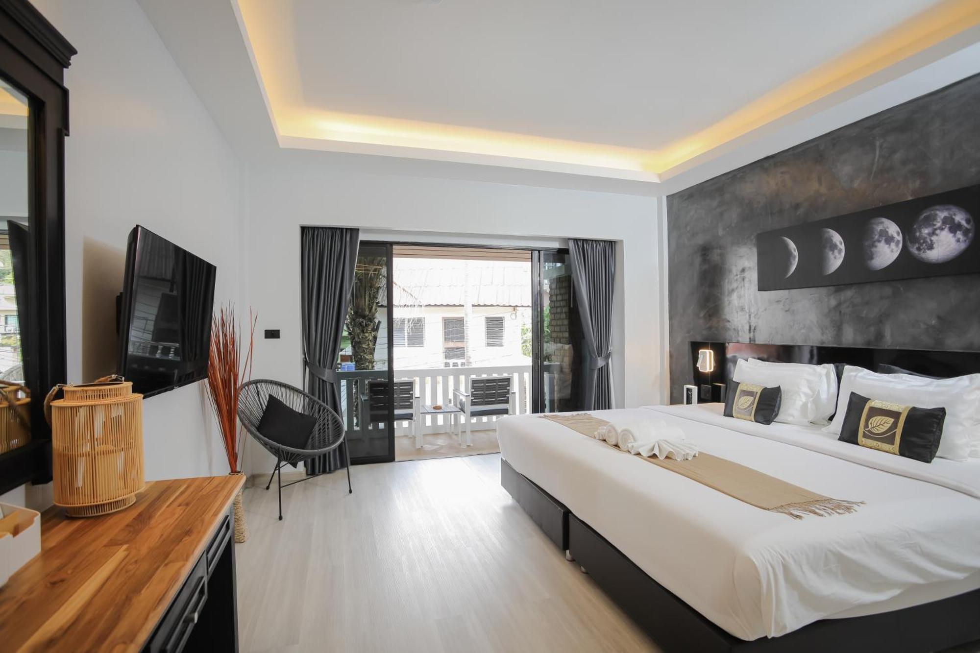 Superior Double or Twin Room with Garden View
