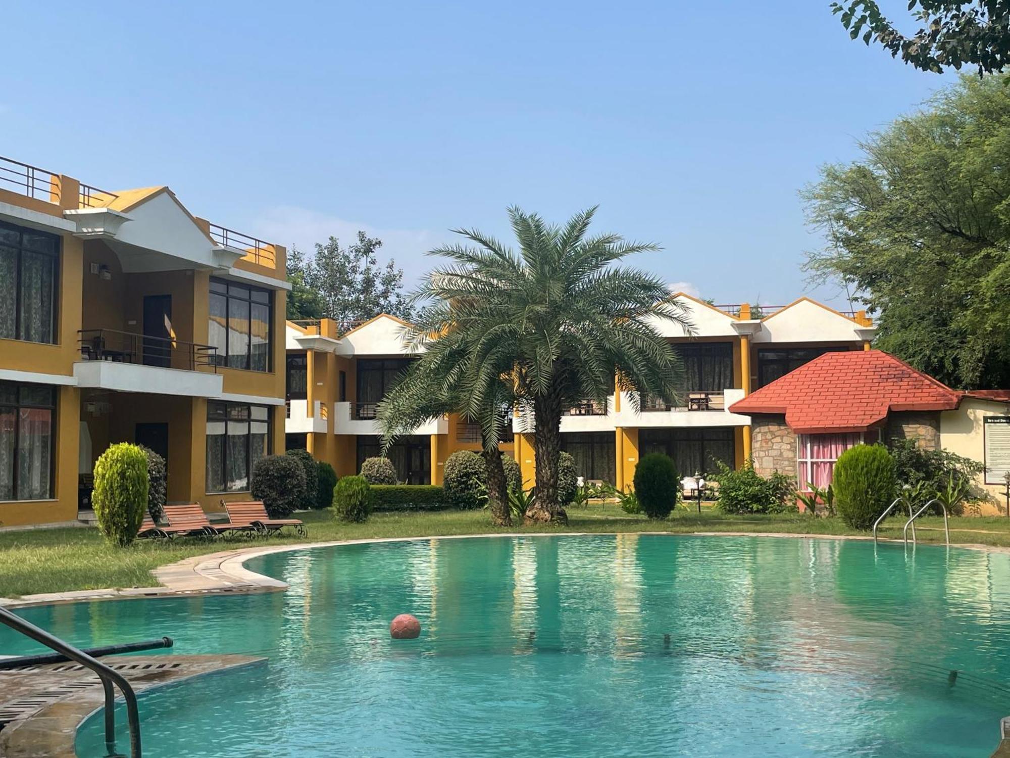 Deluxe Double or Twin Room with Balcony