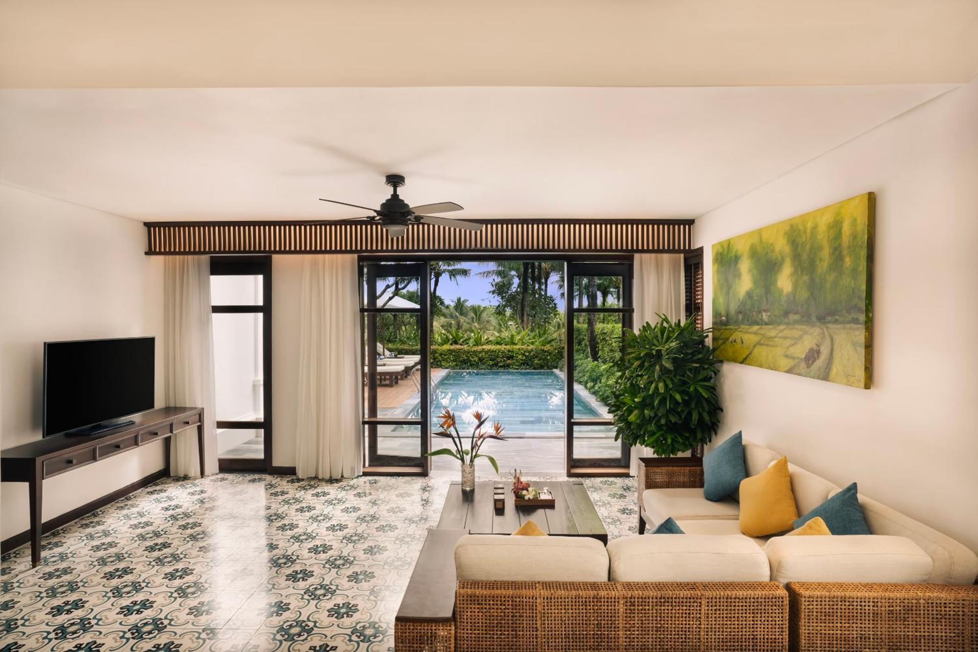 Two-Bedroom Hilltop Pool Villa