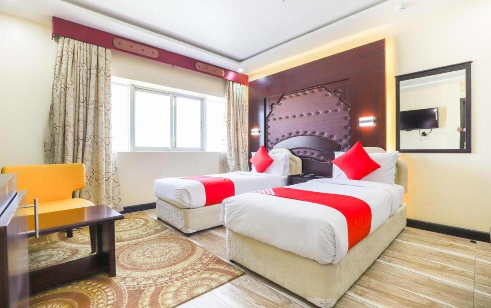 Standard Twin Room