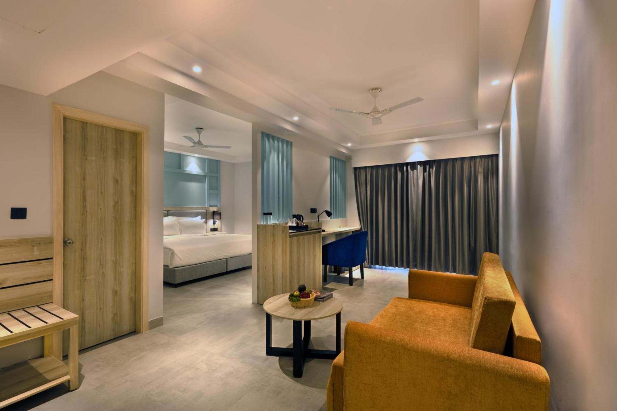 Suite with Rs 500 discount on SPA & Complimentary One-way Local Transfers. This offer includes pick-up or drop facility for up to 3.5 kms from/to shuttle to Baga Beach Only @11.00hrs & 16.00hrs location. Prior reservation is required,
