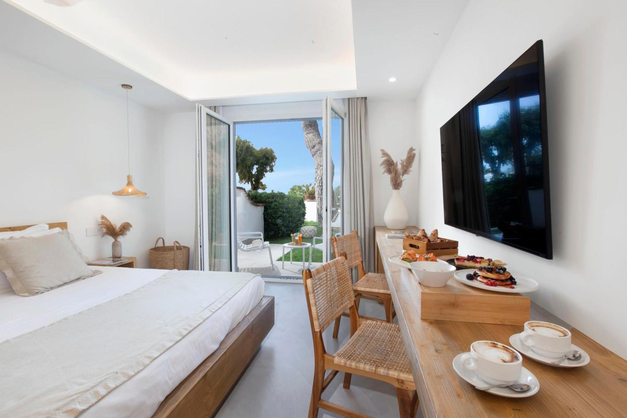Double Room with Patio