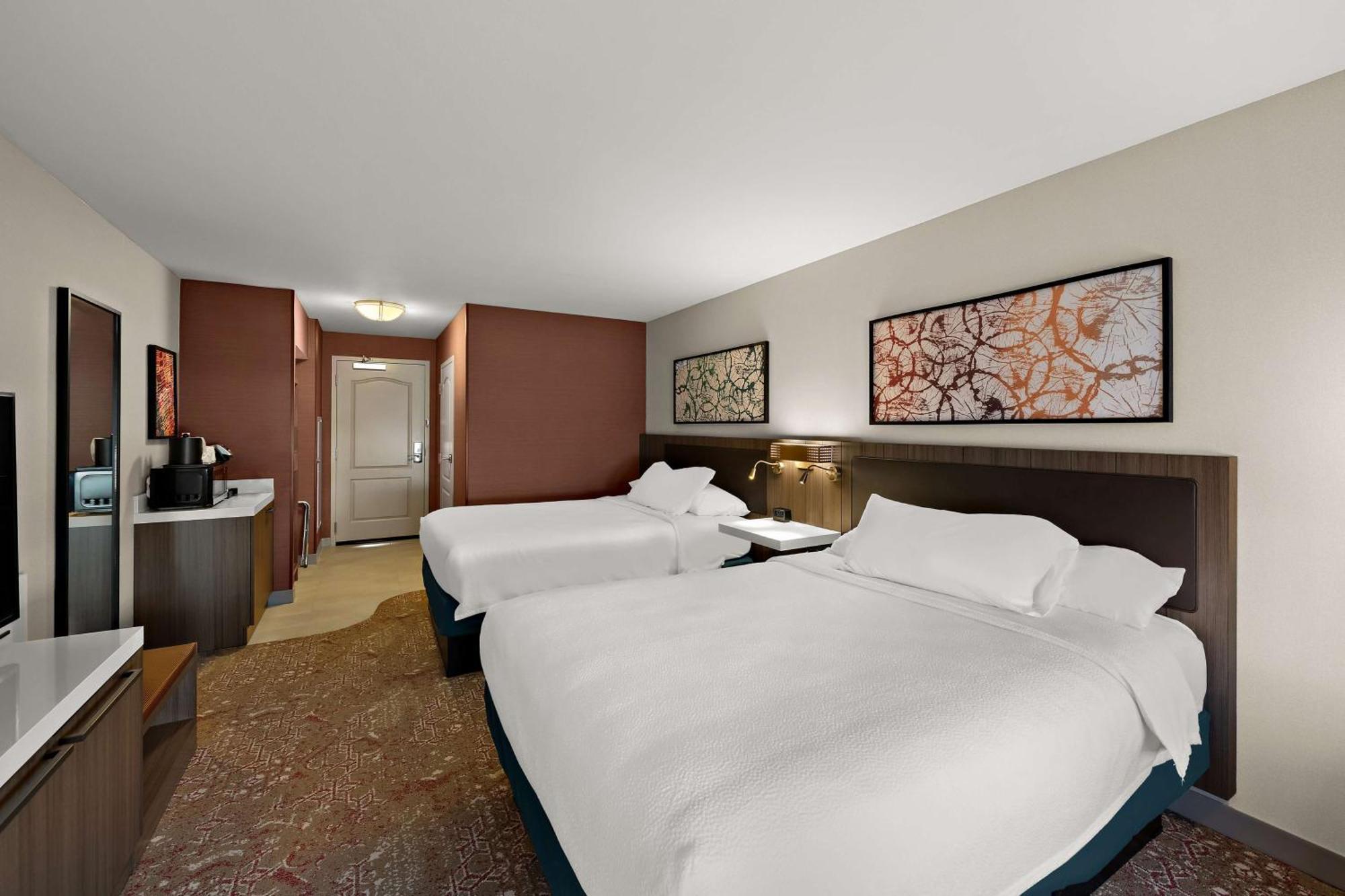 Queen Room with Two Queen Beds