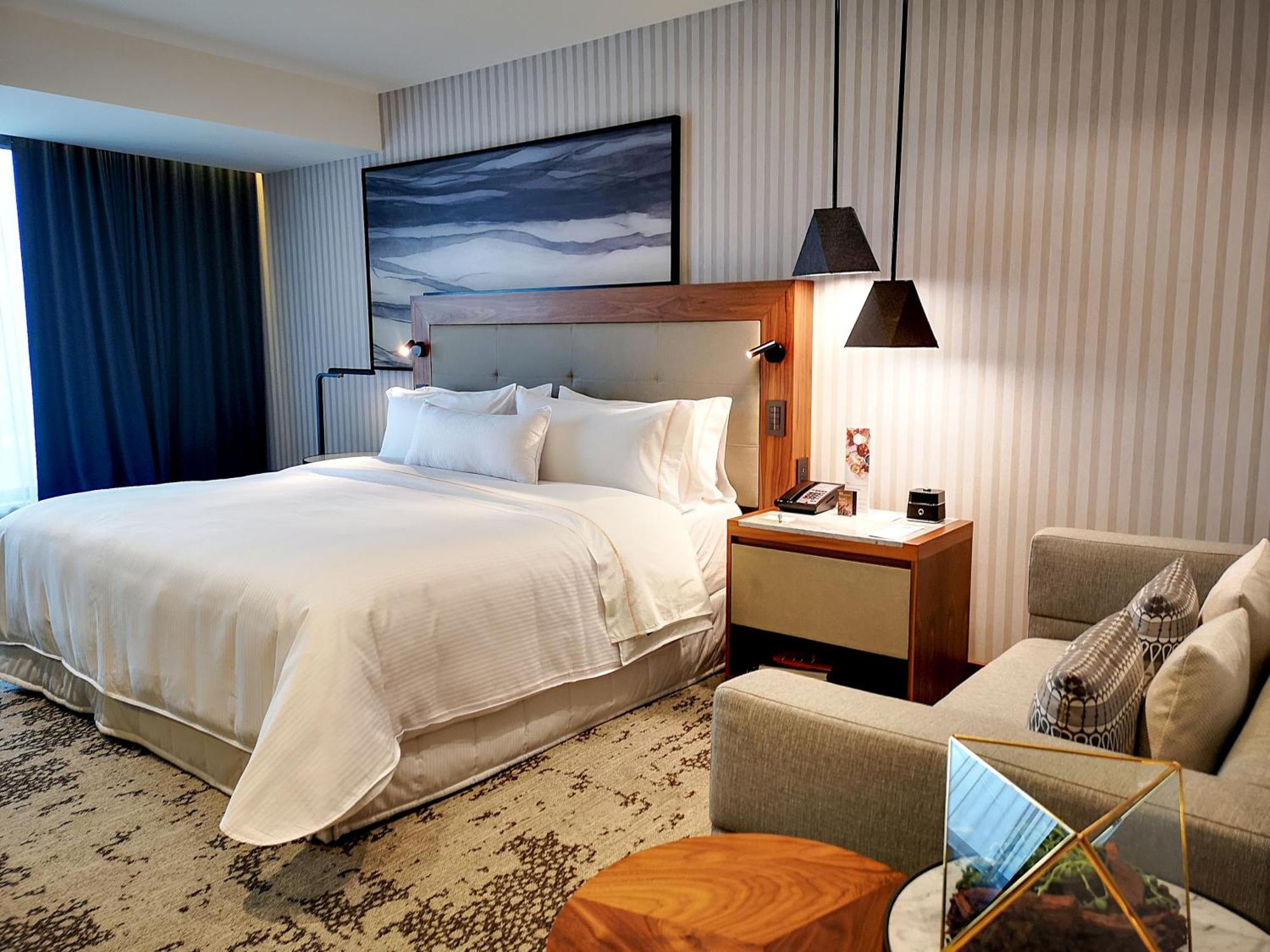 Deluxe Room, 1 King