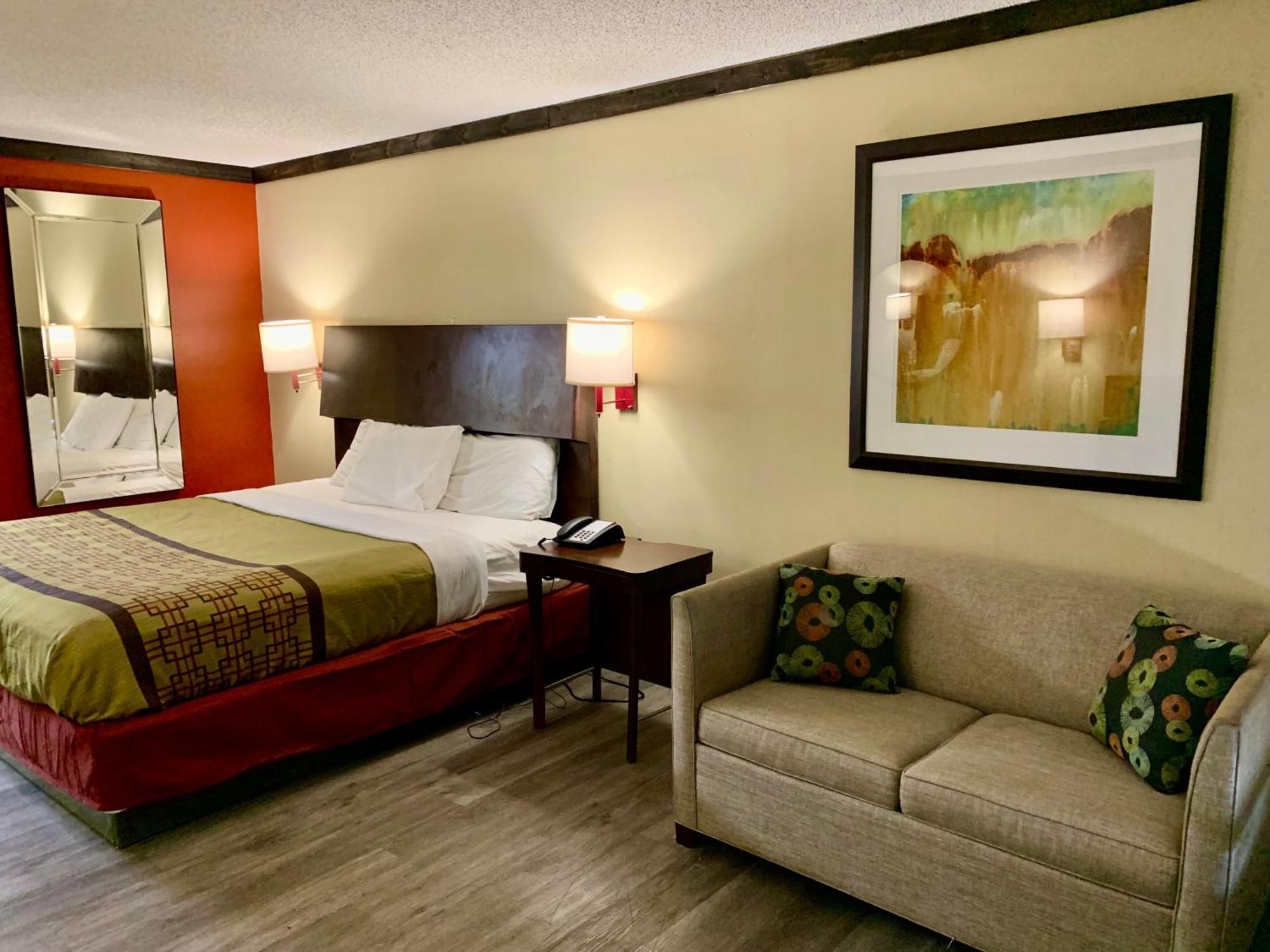1 King Bed Room - Non Smoking