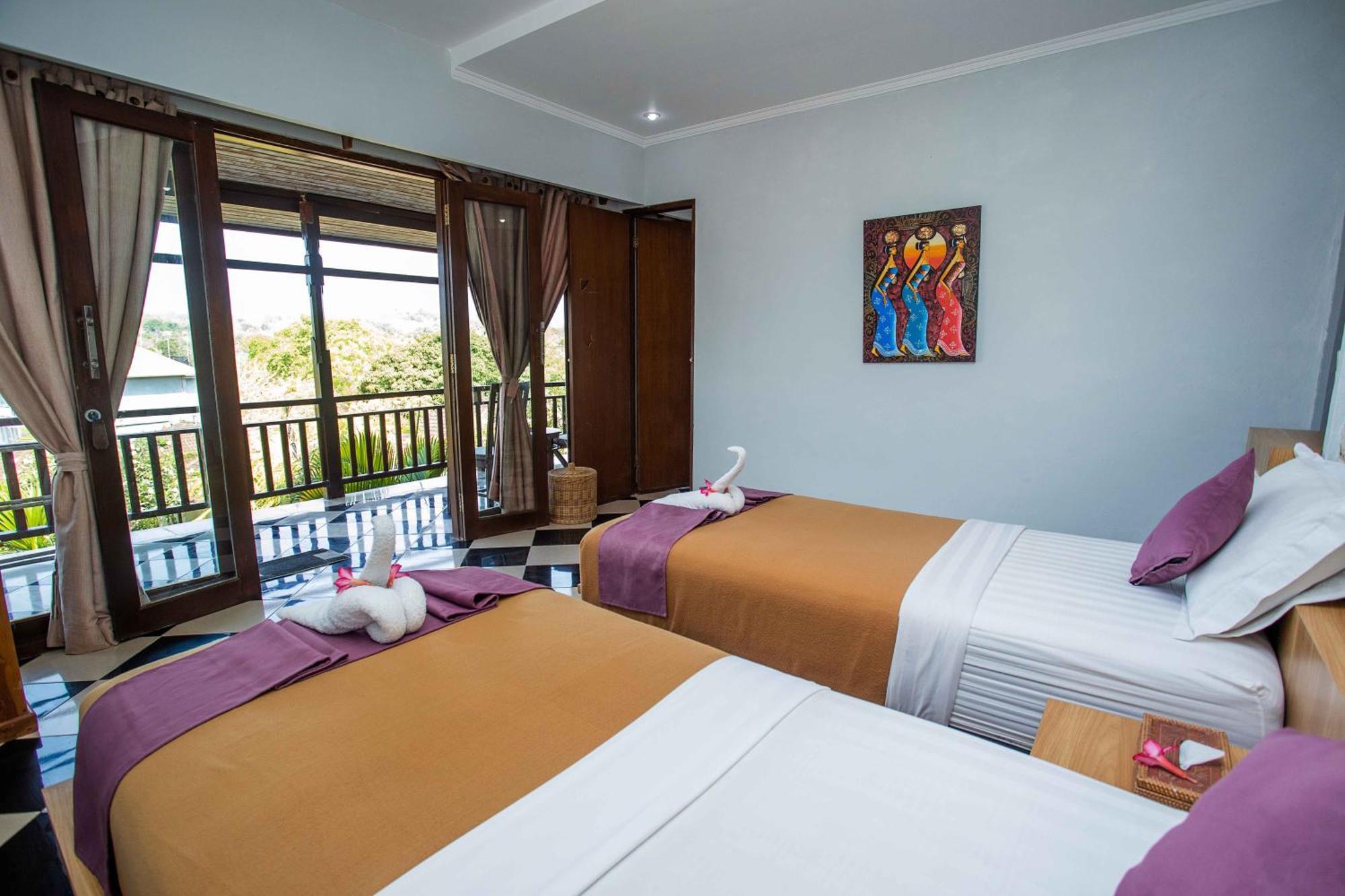 Superior Twin Room with Sea View (Free 2 Bottles Beer)