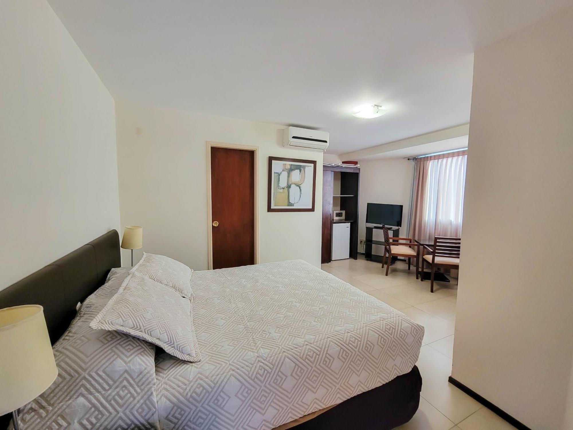 Deluxe Double or Twin Room with Sea View