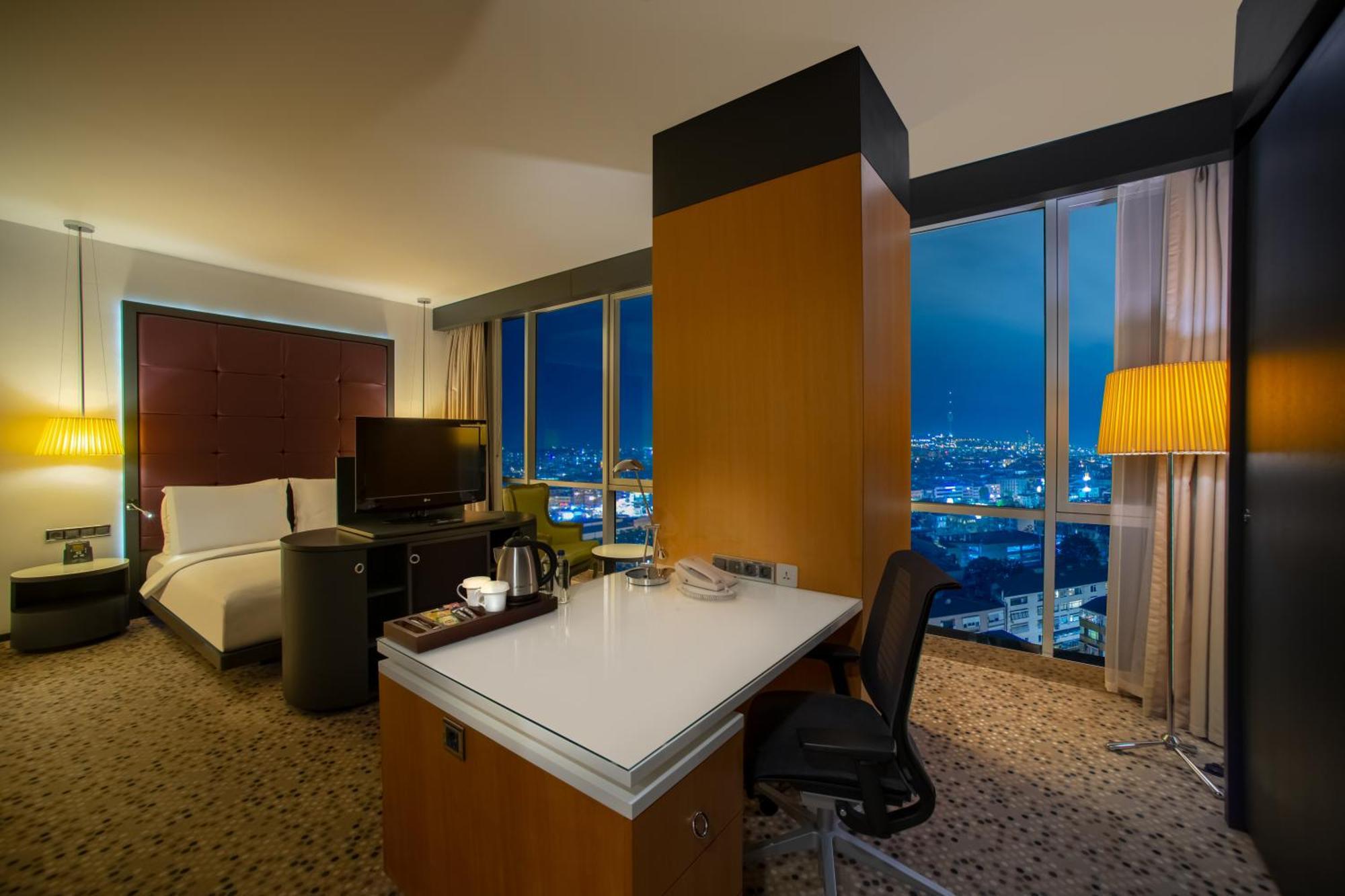 King Room City View,1541367376:JPEG