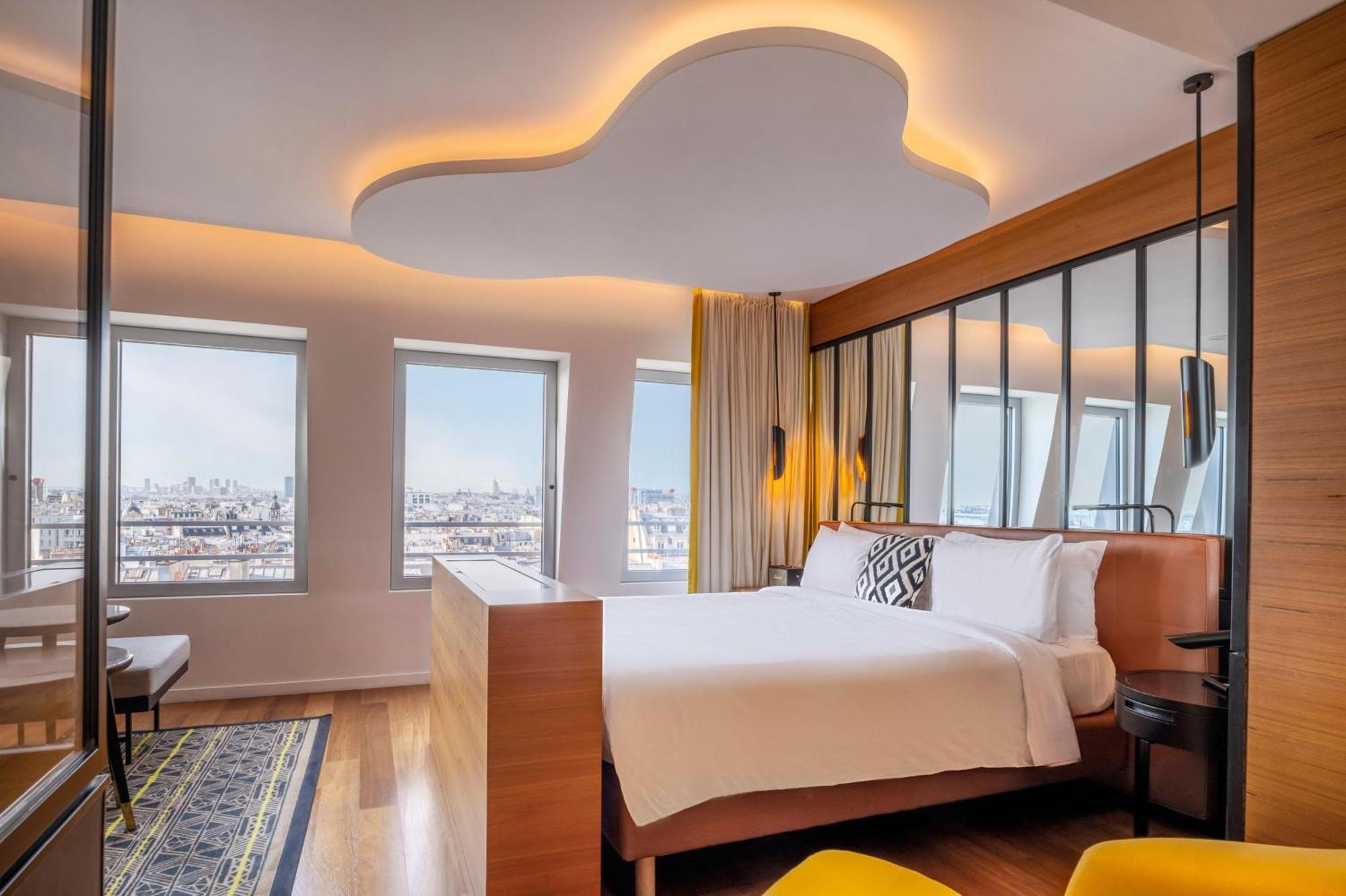 Skyline Suite Skyline View