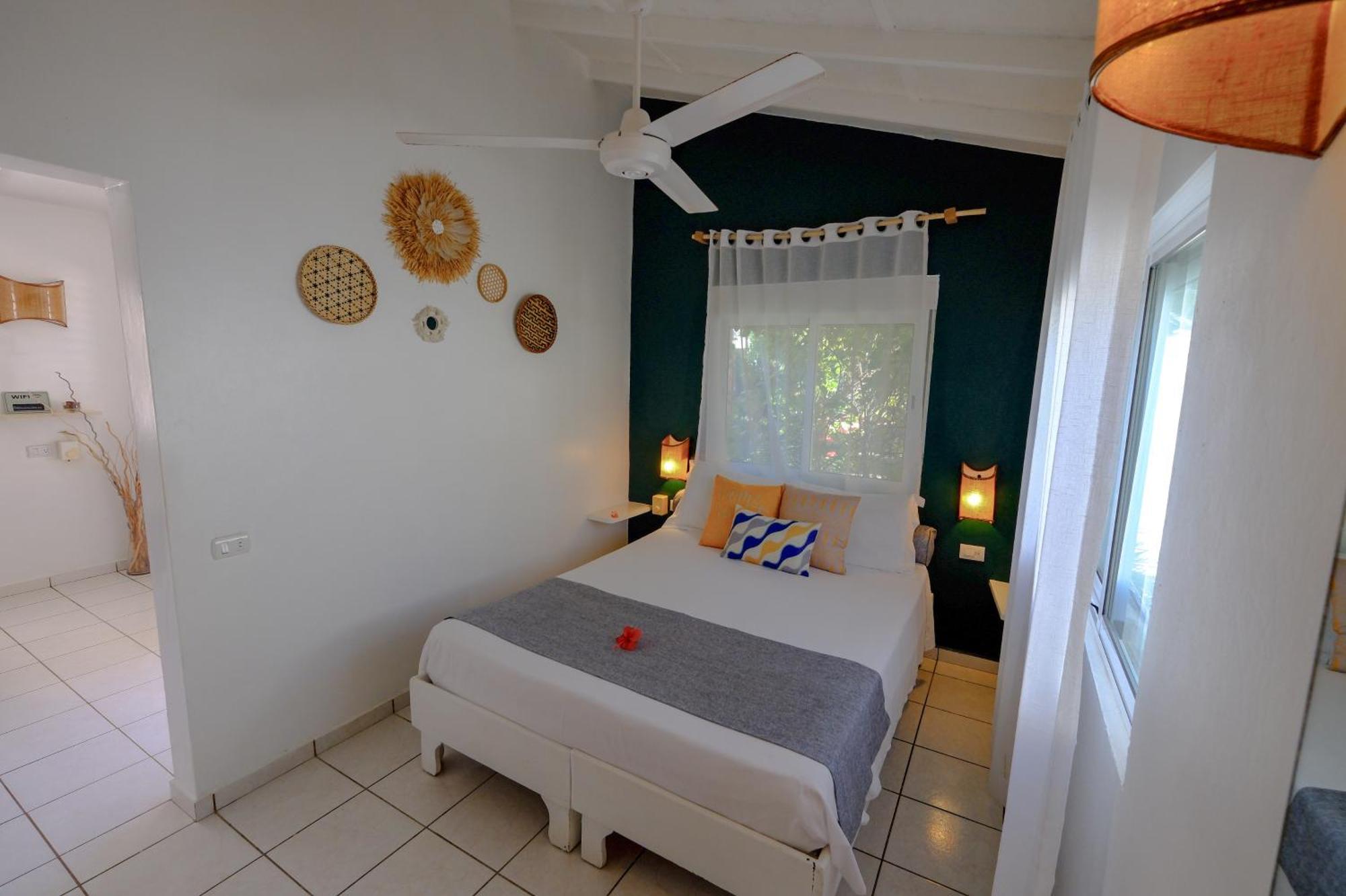 One-Bedroom Bungalow