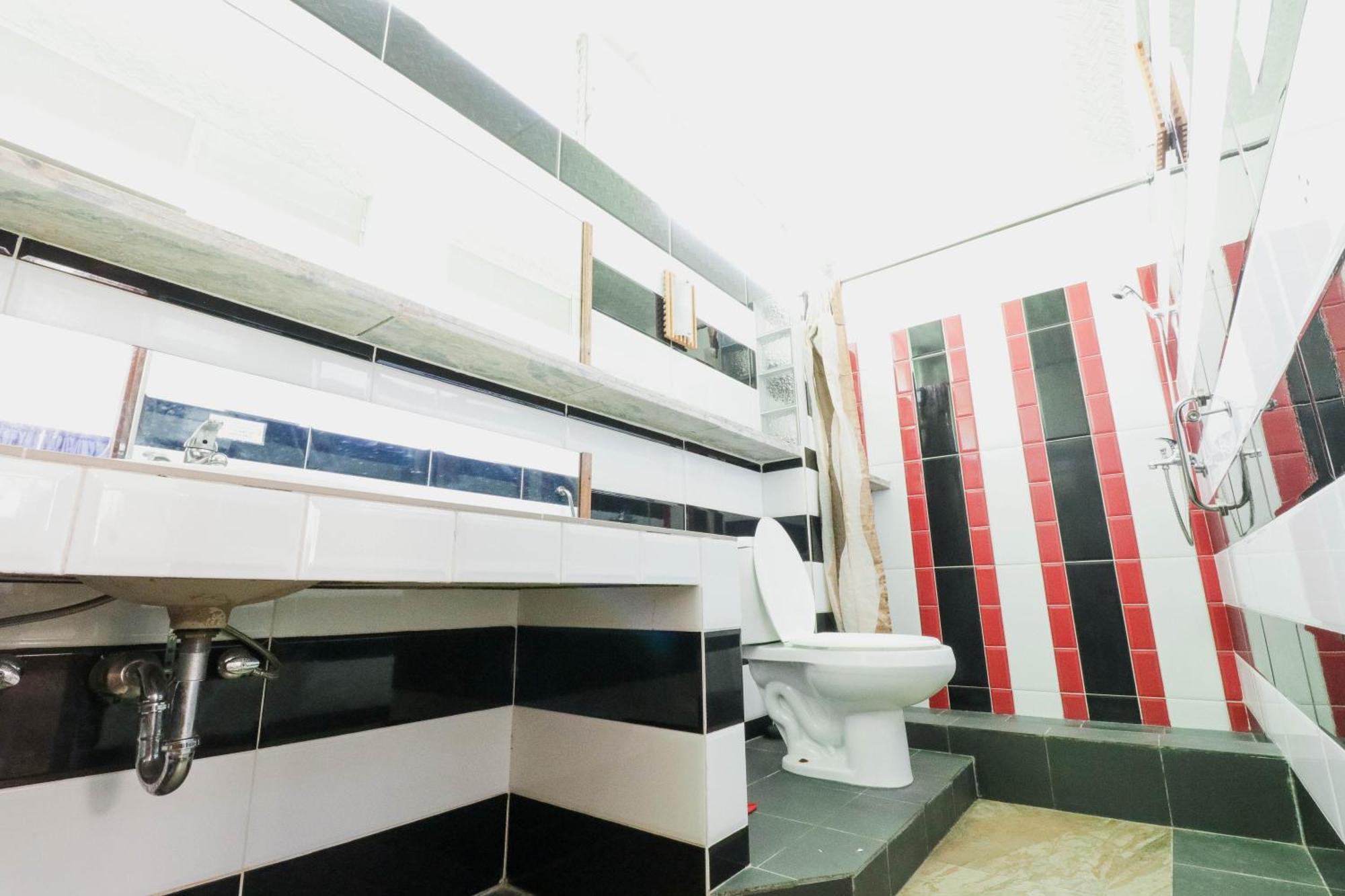 Quadruple Fan Room