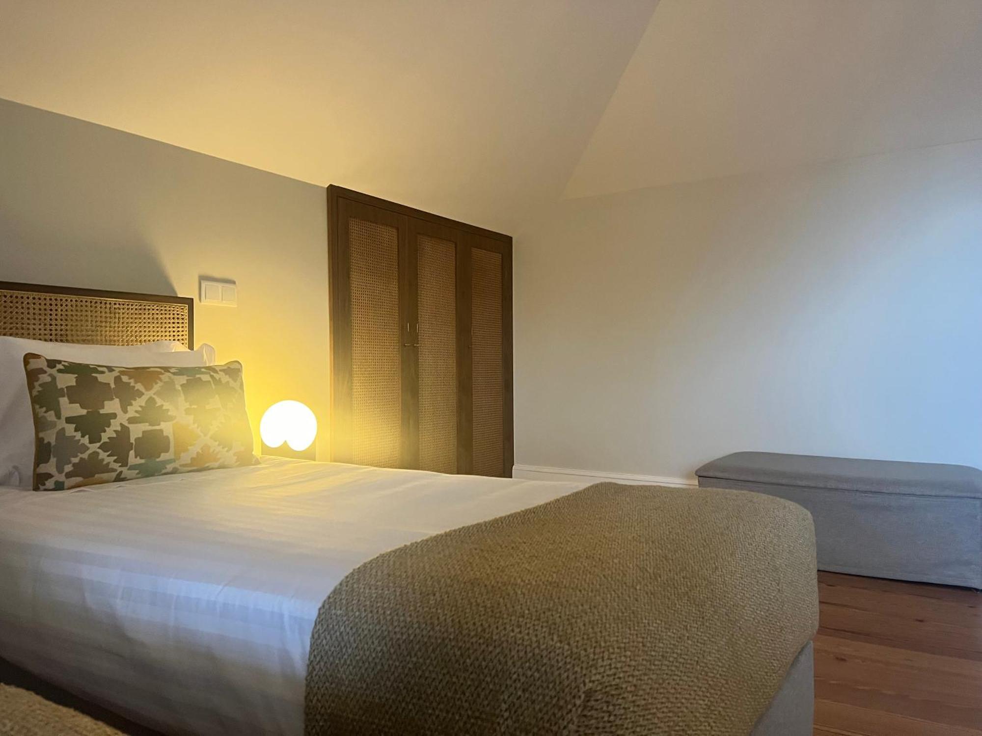 Lit Simple en Dortoir