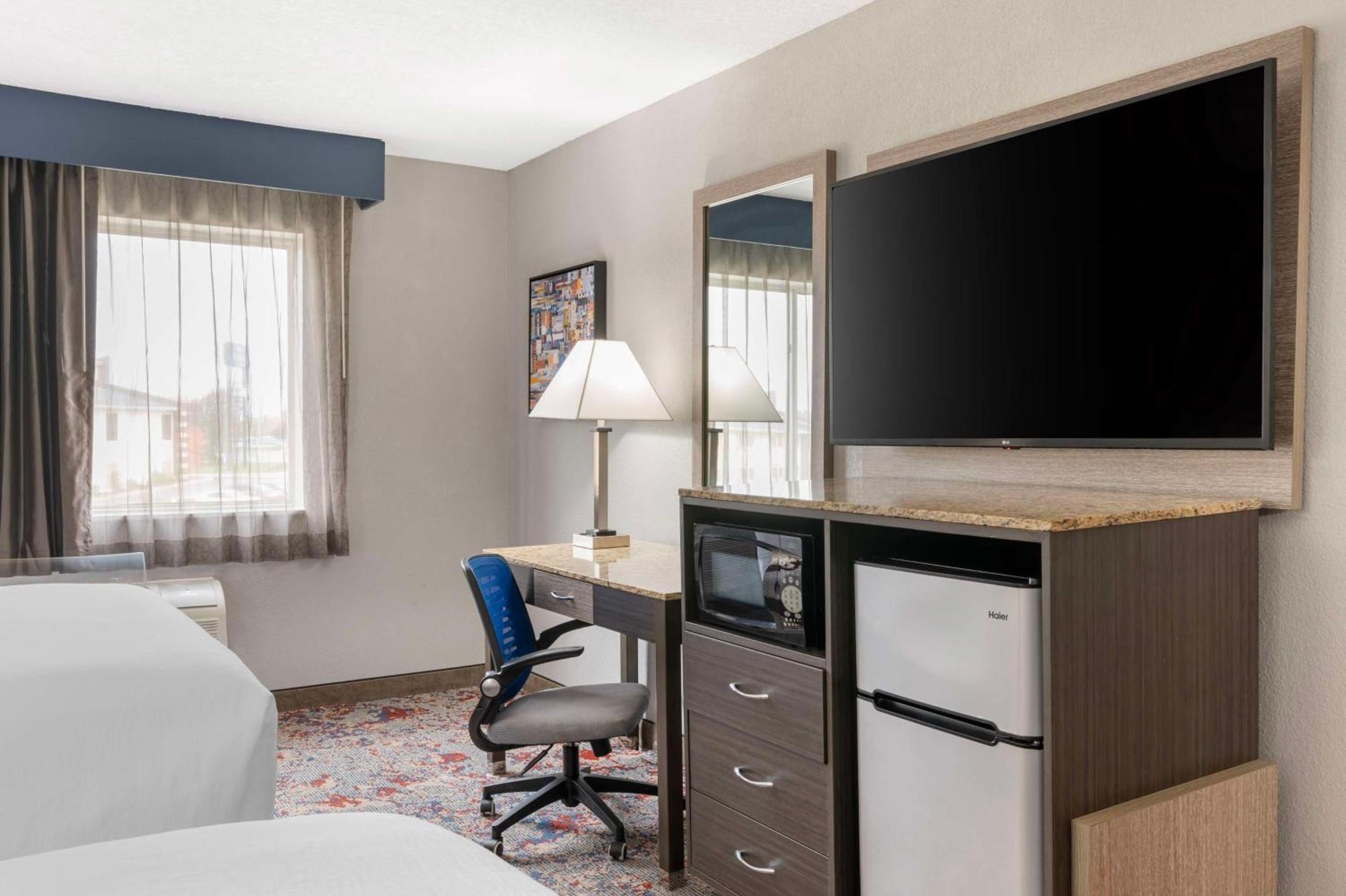 Queen Room with Two Queen Beds