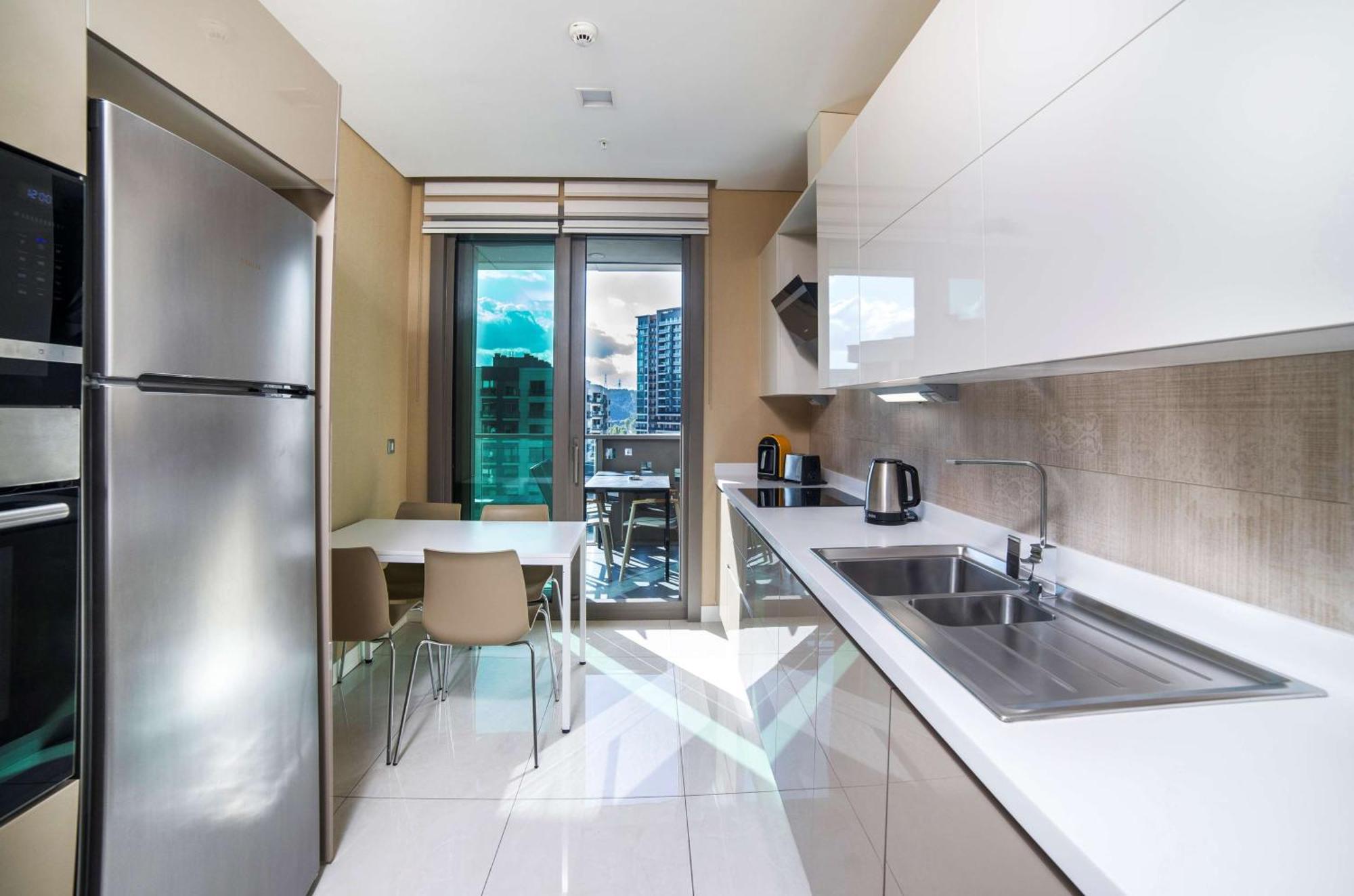 Penthouse,1541808232:JPEG
