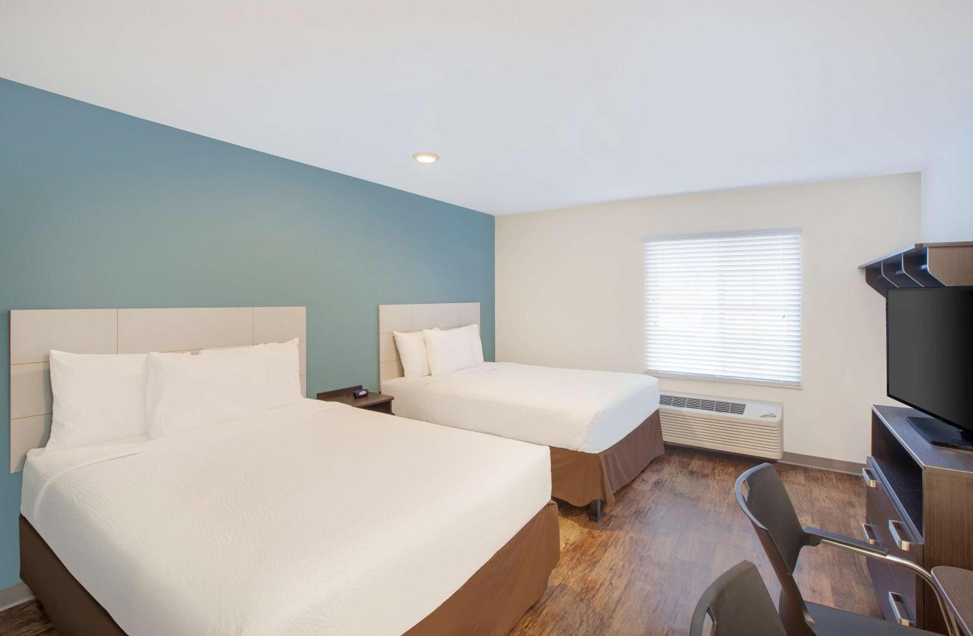 Queen Suite with Two Queen Beds - Non Smoking